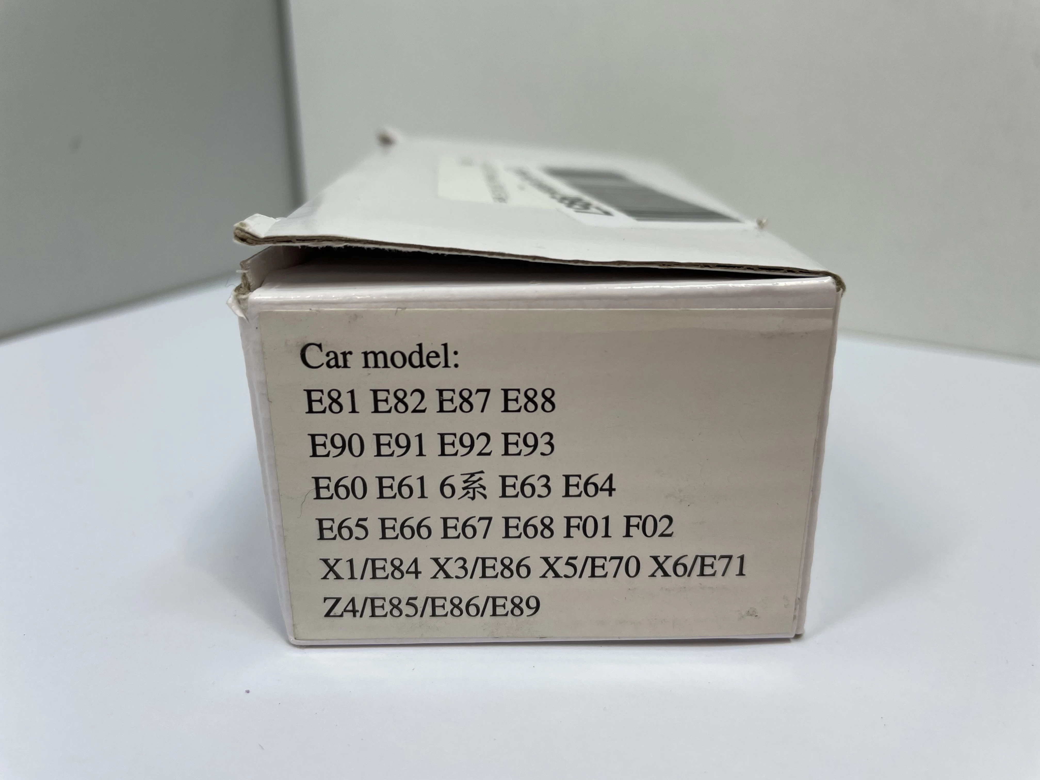 podswiedlenie-led-do-wnetrza-samochodu-producent-czesci-127415-1888435