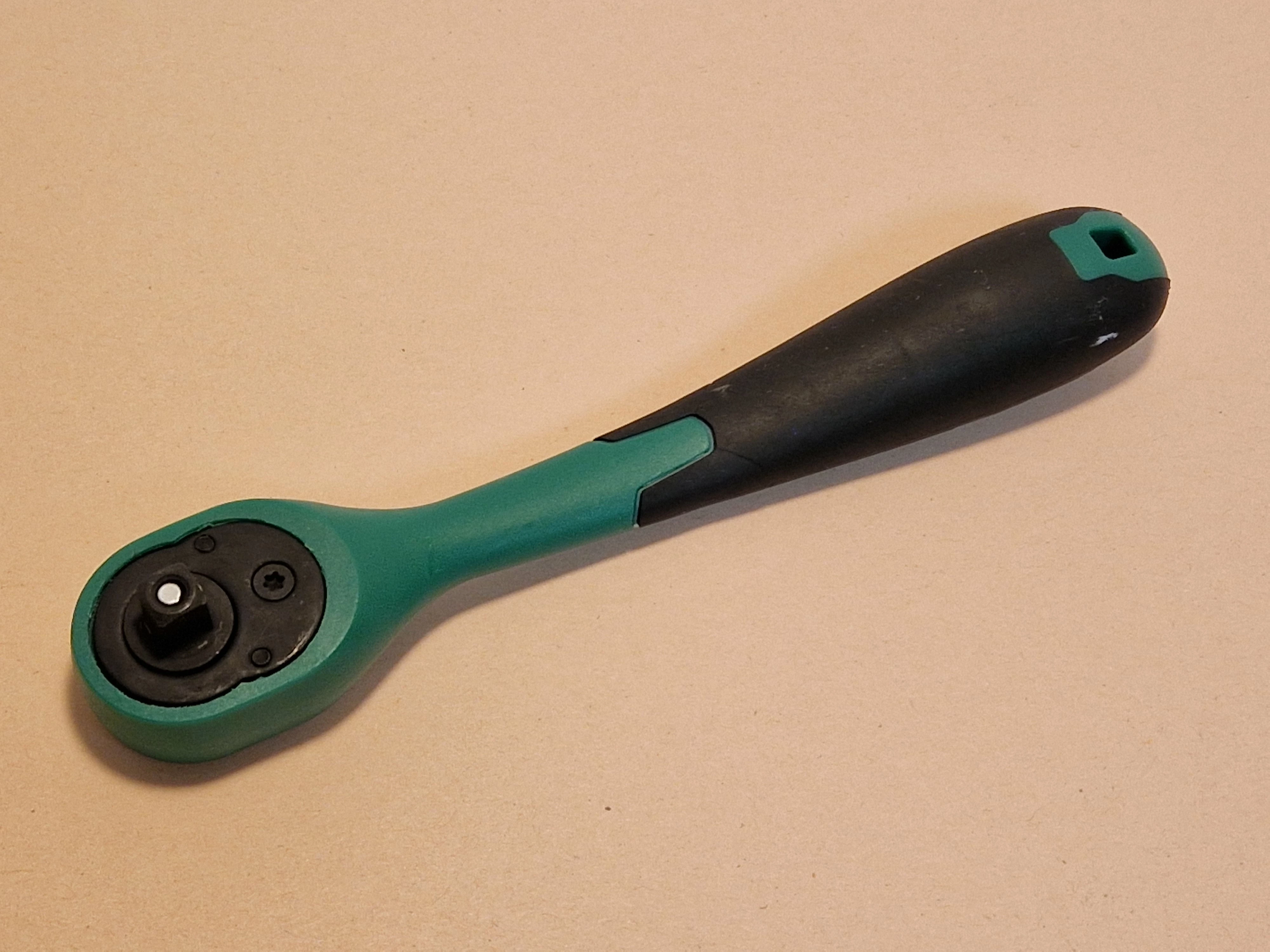 klucz-nasadowy-z-grzechotka-stalco-stan-11323-2