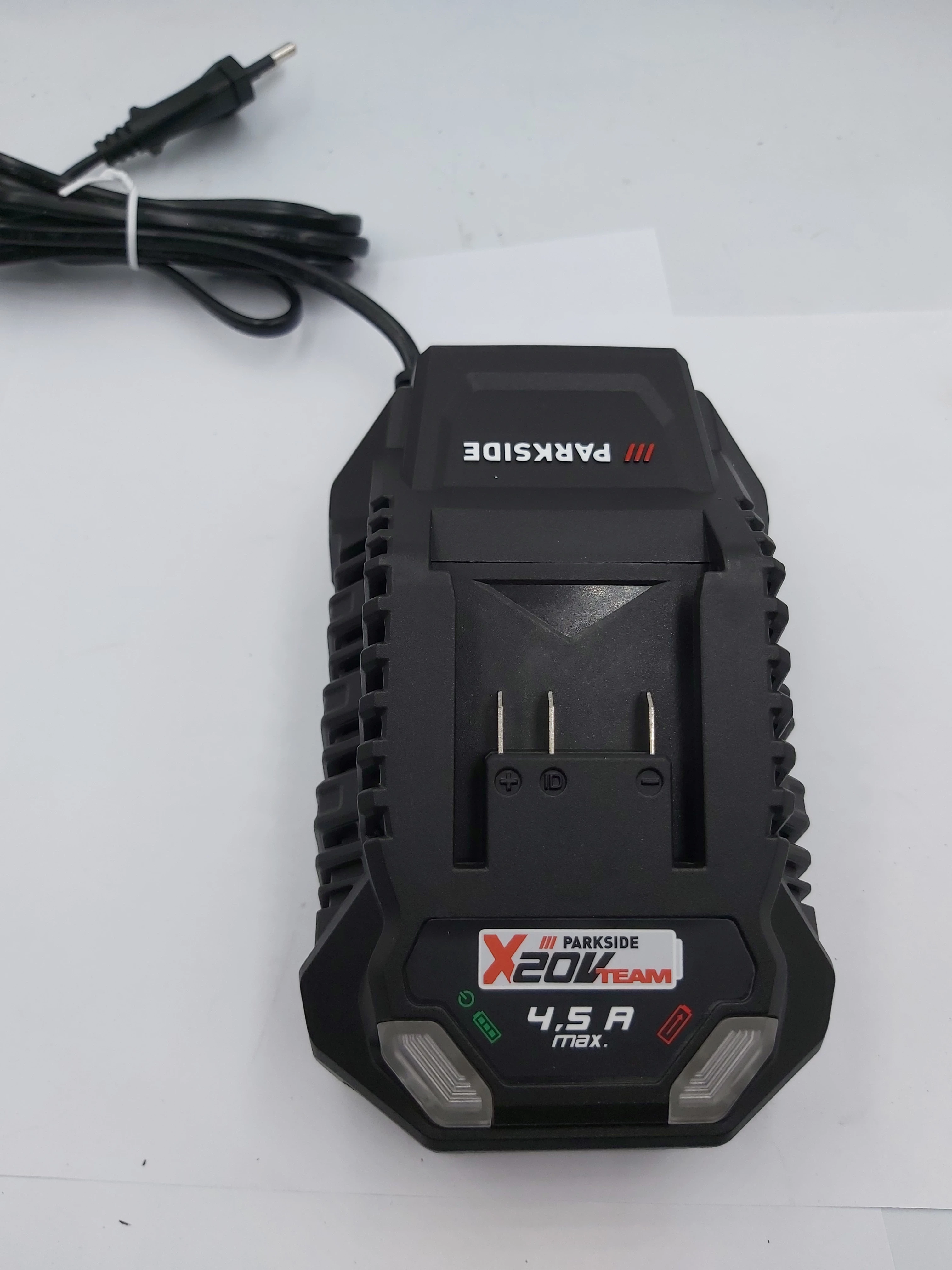 klucz-udarowy-parkside-passk-20v-zawartosc-zestawu-235809-65536