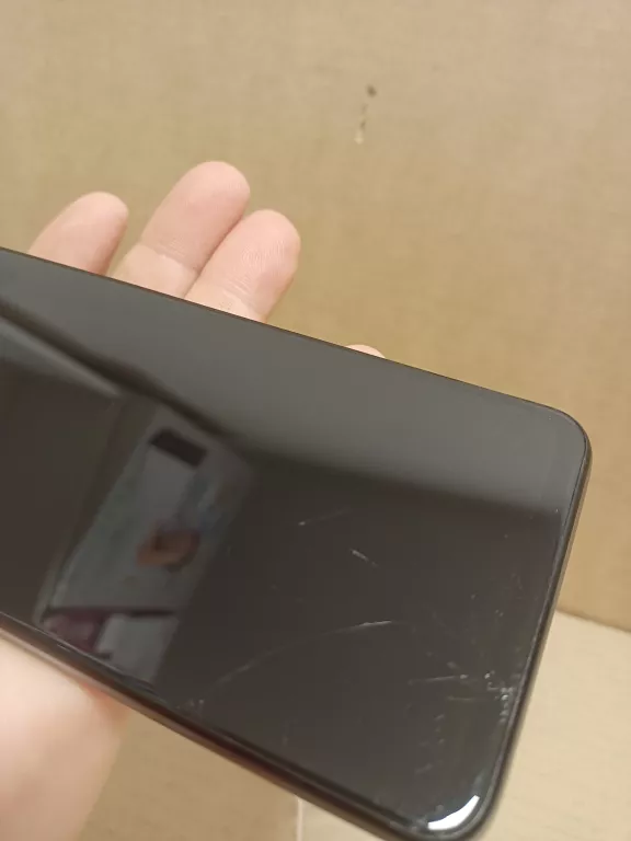 telefon-redmi-note-9-pro-czytaj-opis-kod-producenta-mzb9442eu