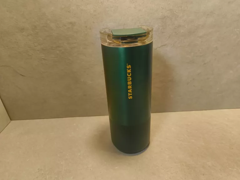kubek-termiczny-starbucks-zielony-zloty-napis-osiedle-niepodleglosci-1-krakow
