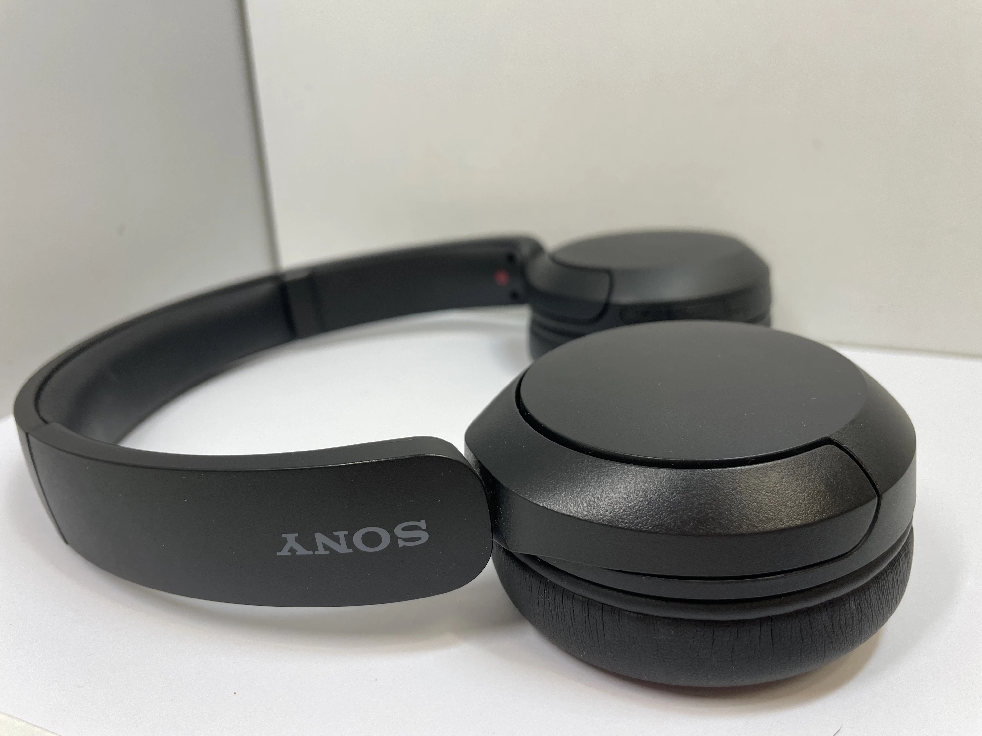 sluchawki-sony-wh-ch520-ean-gtin-4548736142374