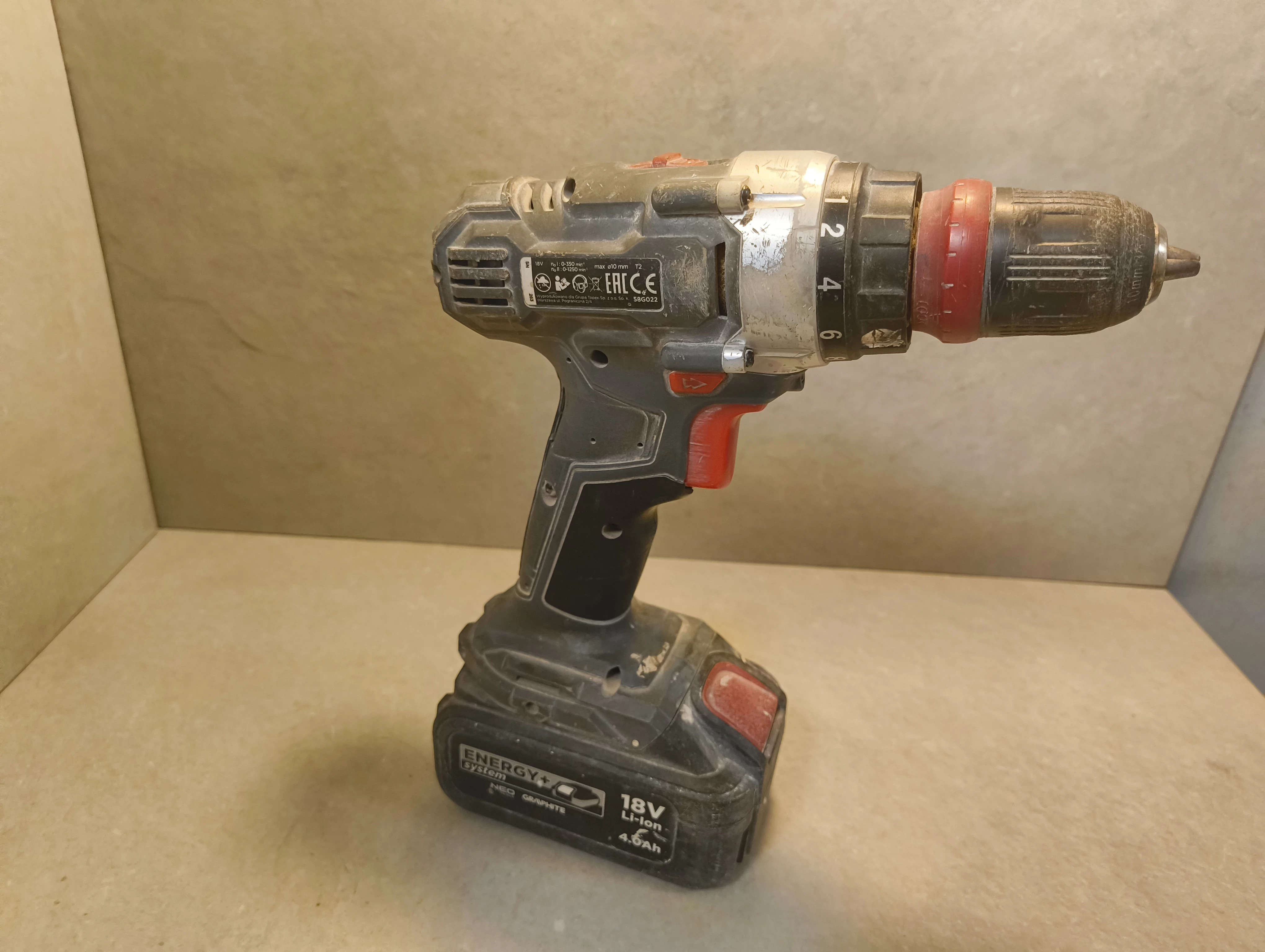 wkretarka-graphite-58g022-aku-stan-11323-2