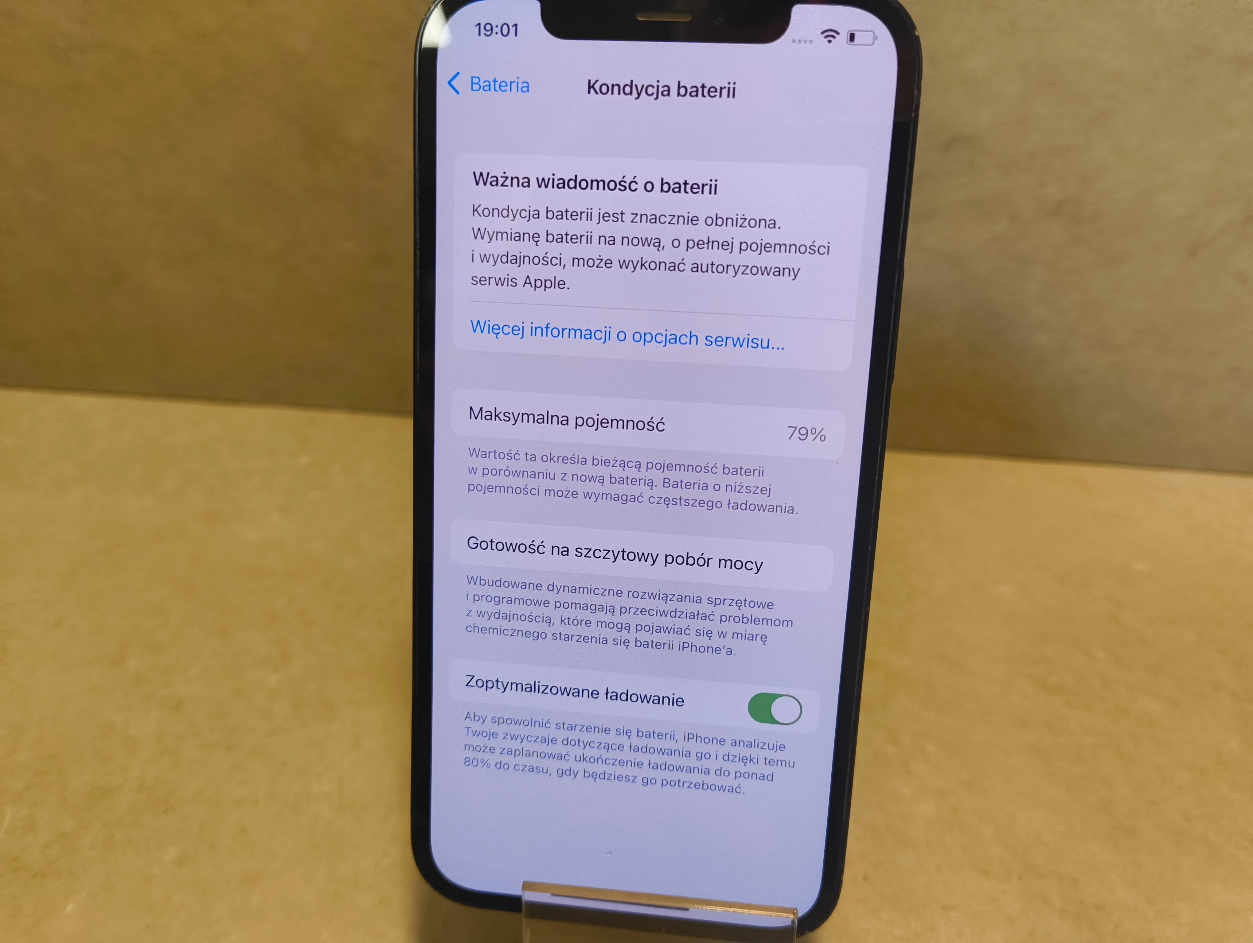 telefon-iphone-12-64gb-79-stan-11323-2