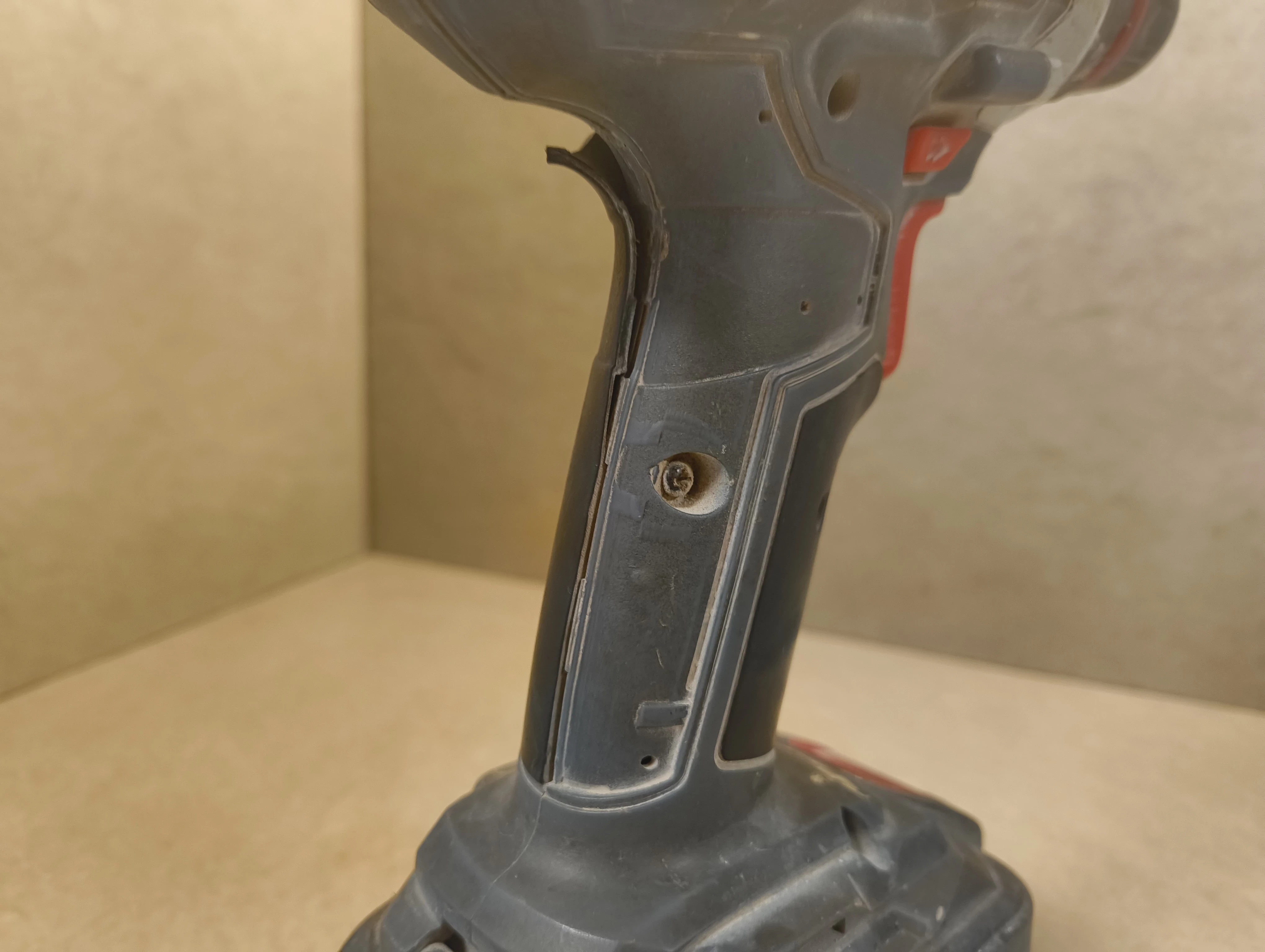 wkretarka-graphite-58g022-aku-rodzaj-silnika-204657-381877