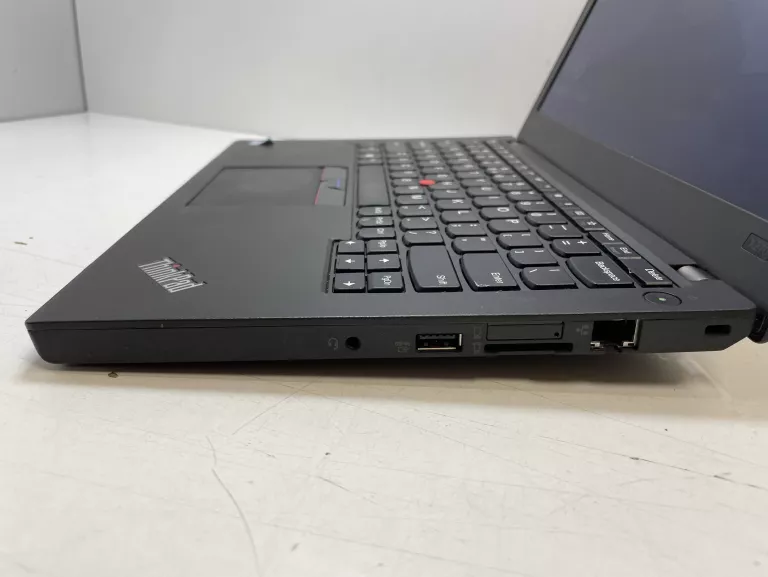 laptop-lenovo-thinkpad-x270-i5-6300u-8gb-256gb-przekatna-ekranu-1250
