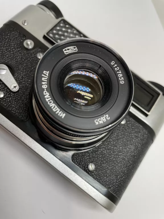 aparat-analogowy-fed-5-obiektyw-ifuteral-kod-producenta-fed-5b