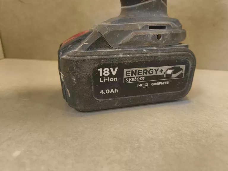 wkretarka-graphite-58g022-aku-pojemnosc-akumulatora-200