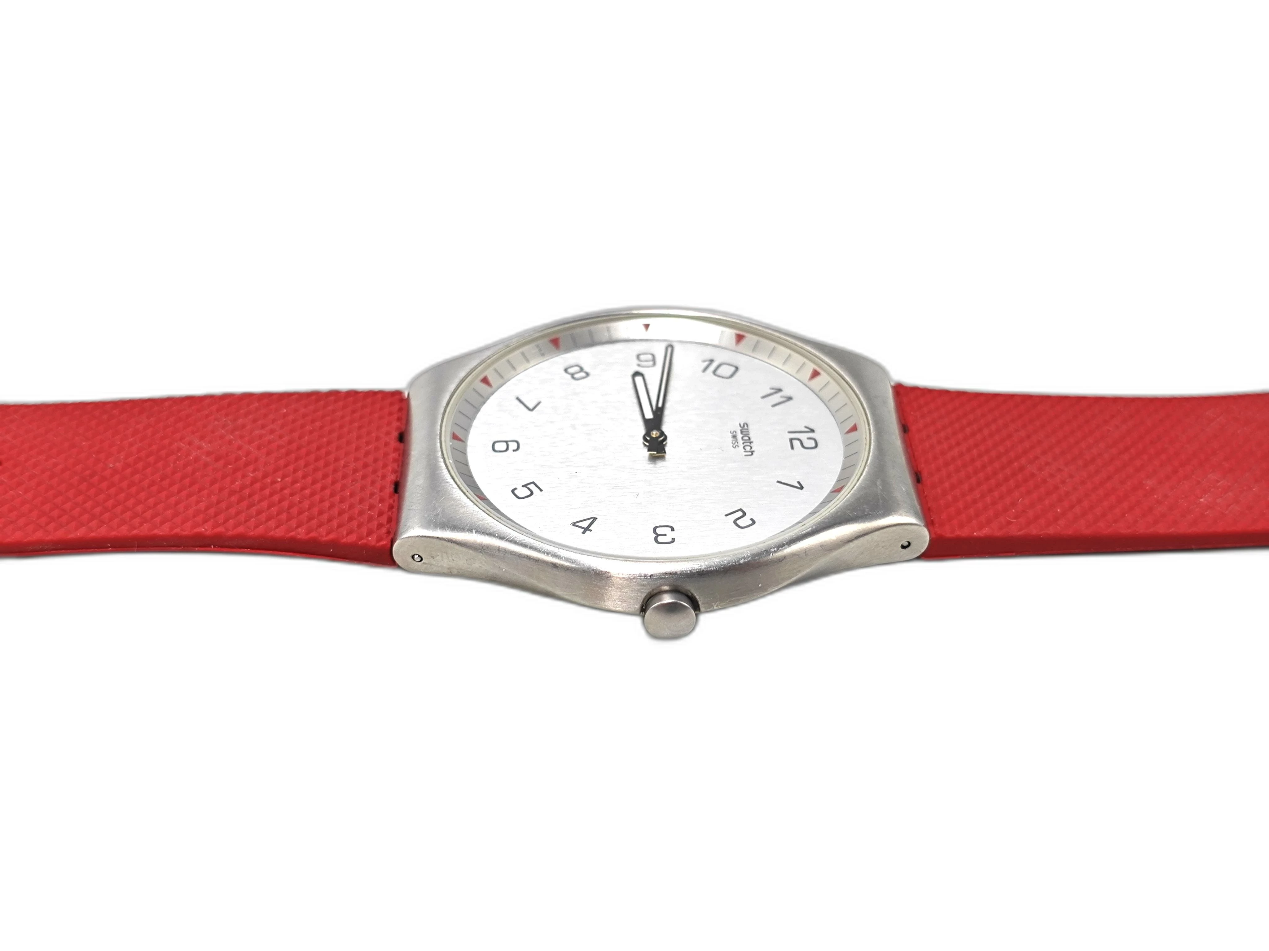 zegarek-swatch-v8-skinrouge-solo-mechanizm-18738-1