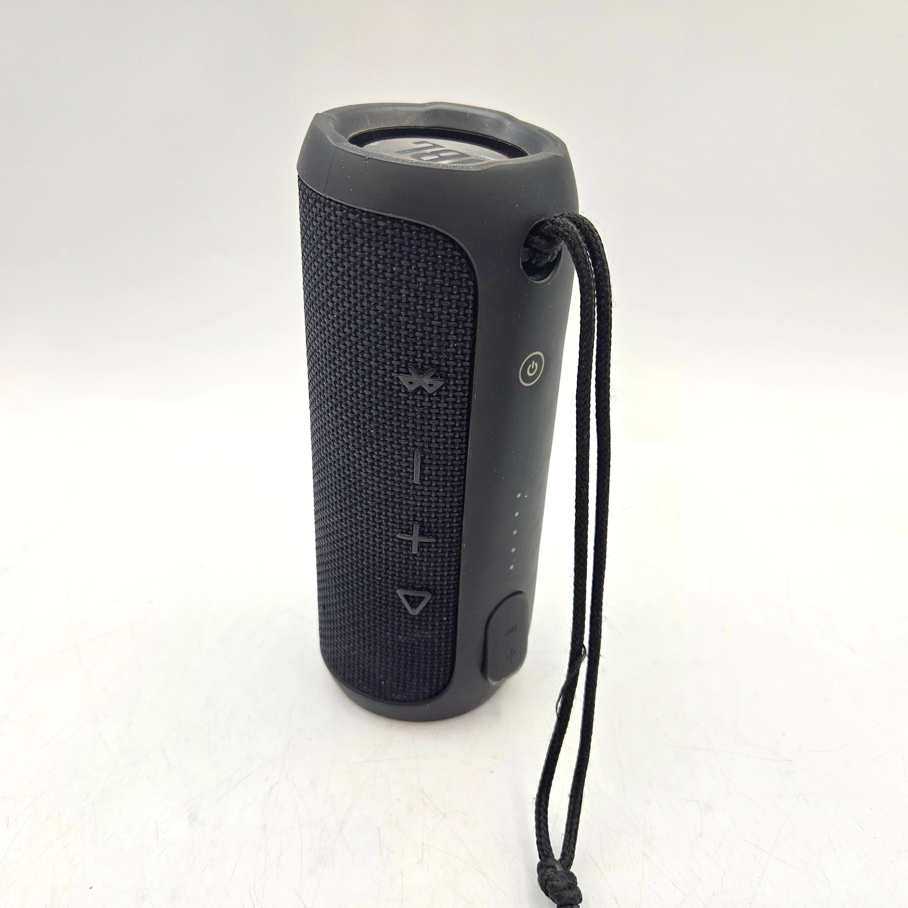 jbl-flip-3-stan-11323-2