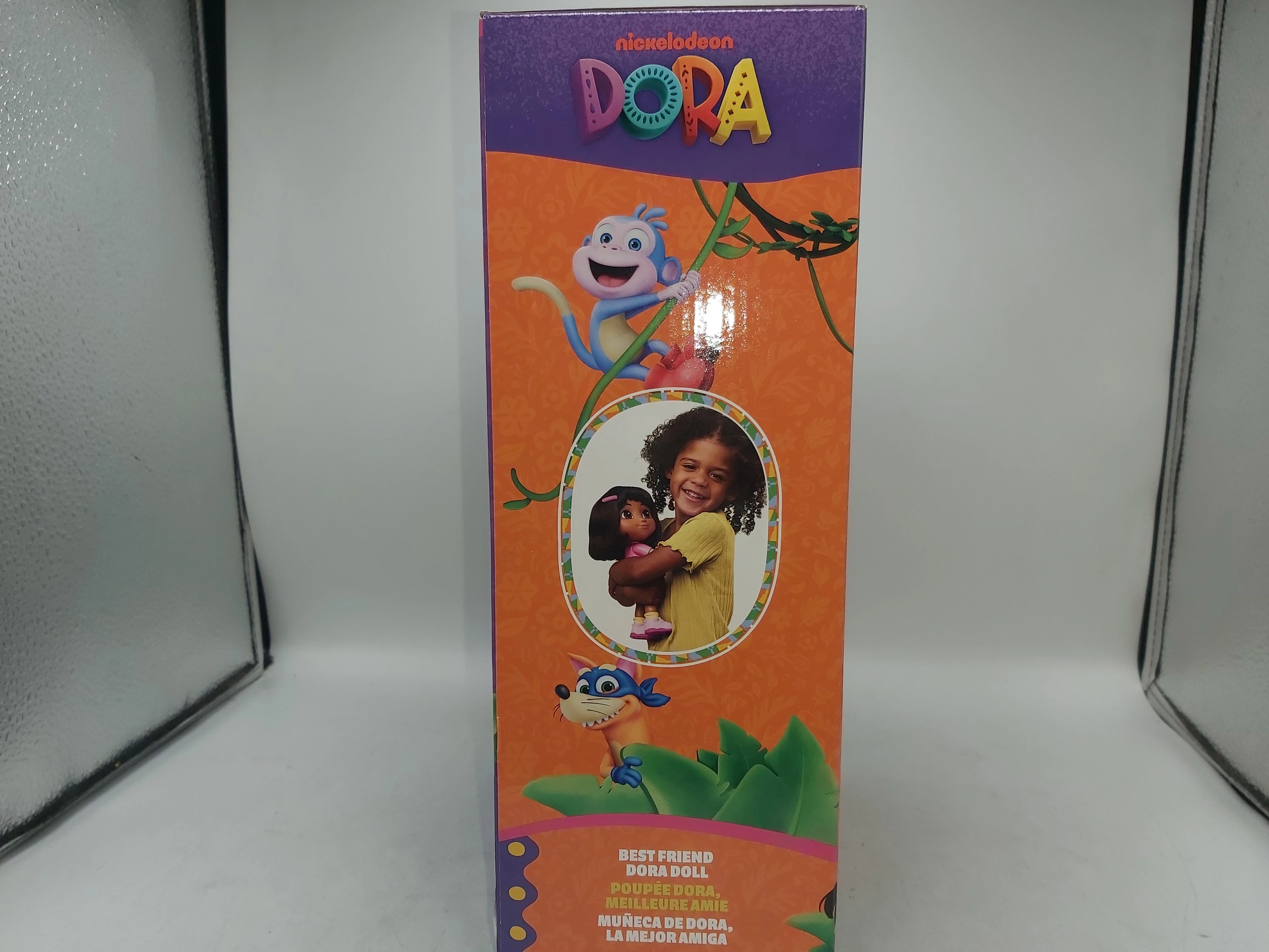 lalka-dora-przyjaciolka-dora-poznaje-swiat-29-cm-akcesoria-minimalny-wiek-dziecka-250062-1794308