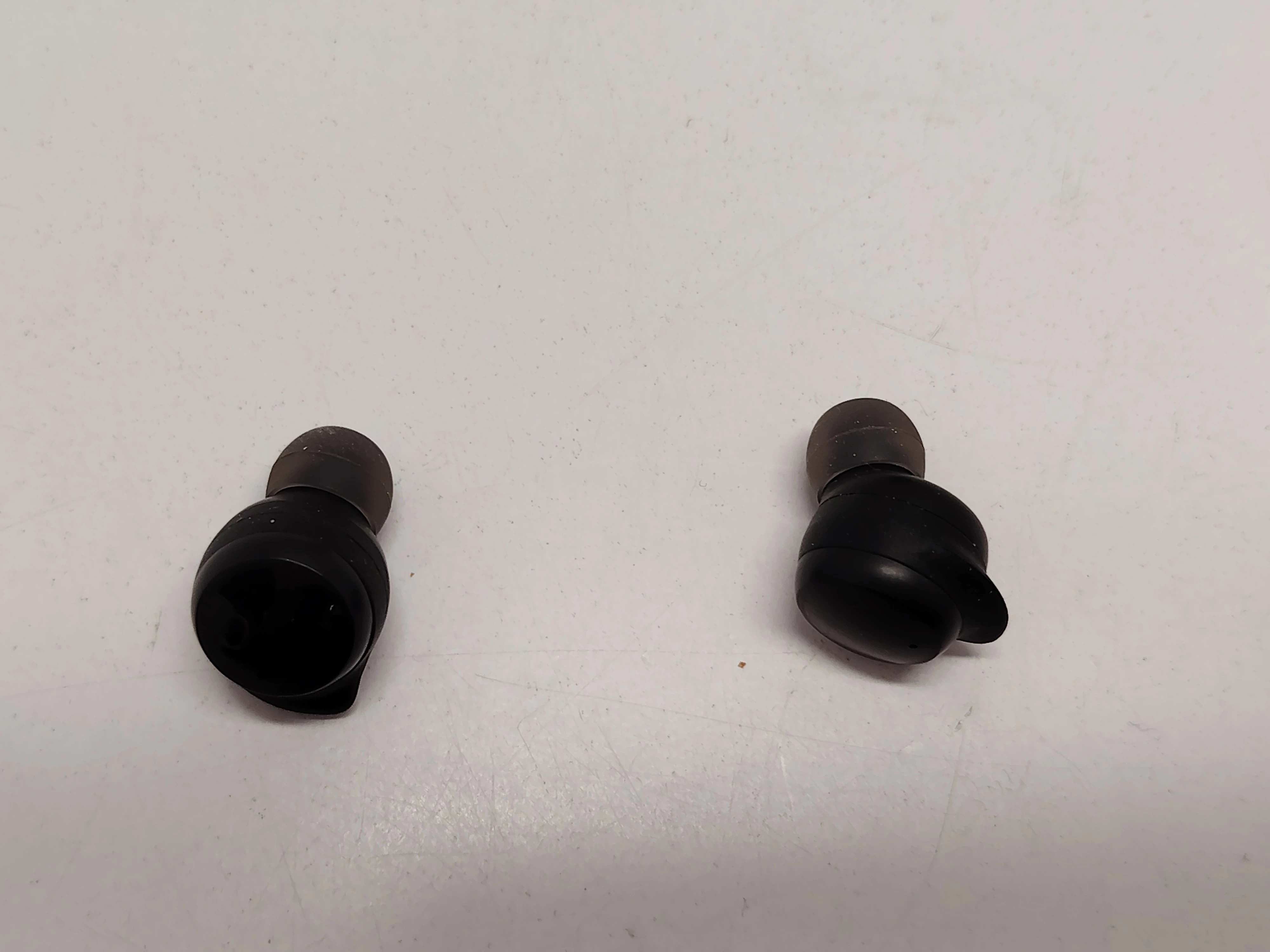 sluchawki-wireless-pud-kod-producenta-st-wh05