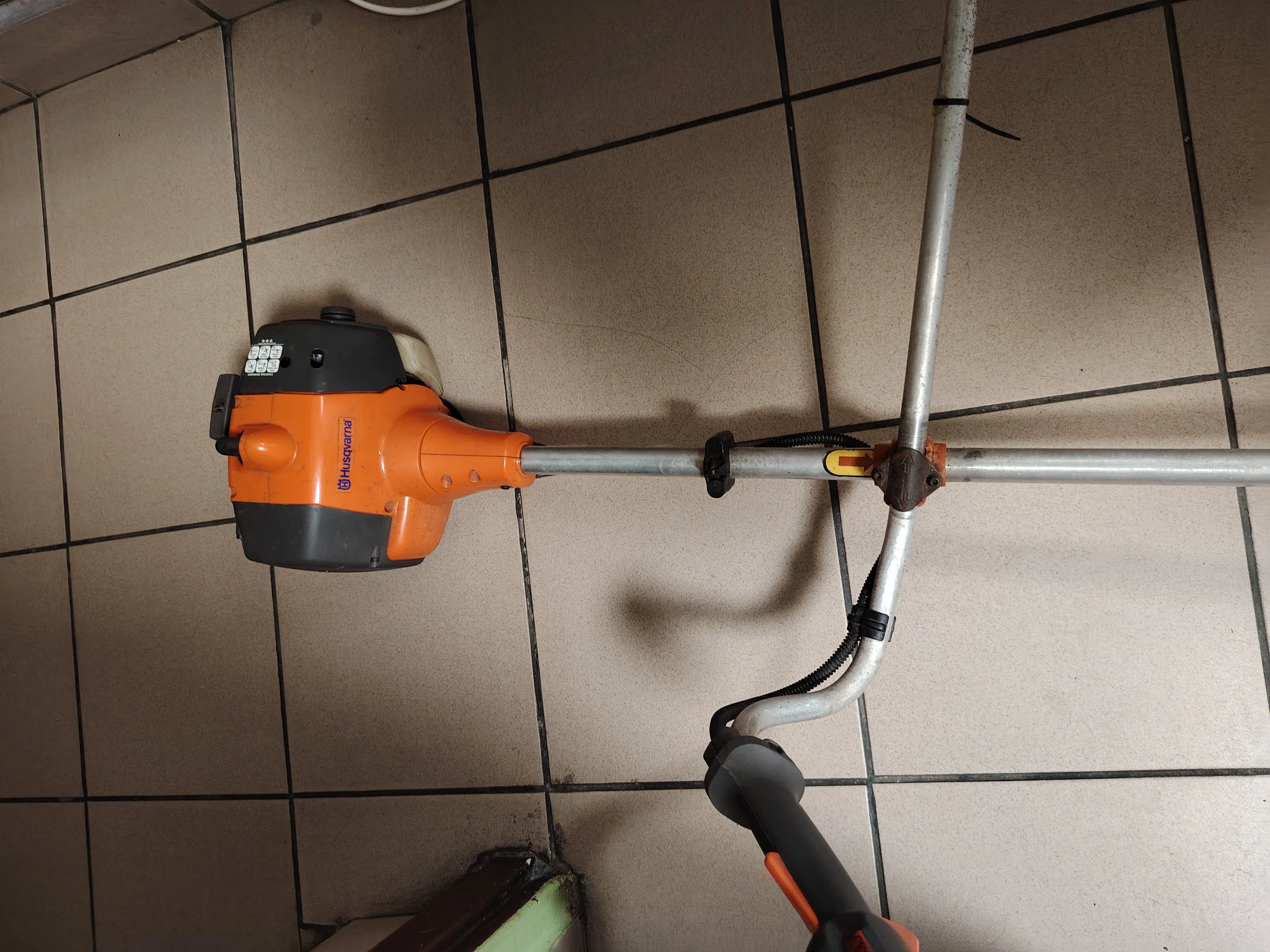 kosa-spalinowa-husqvarna-stan-11323-2