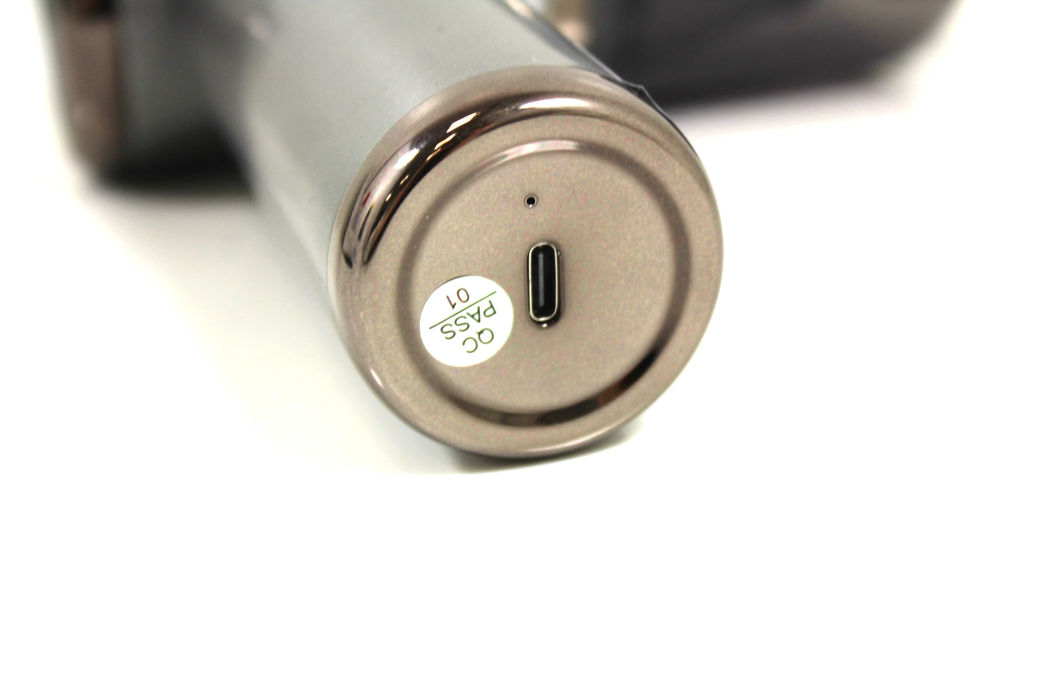 odkurzacz-reczny-mini-komplet-moc-12000