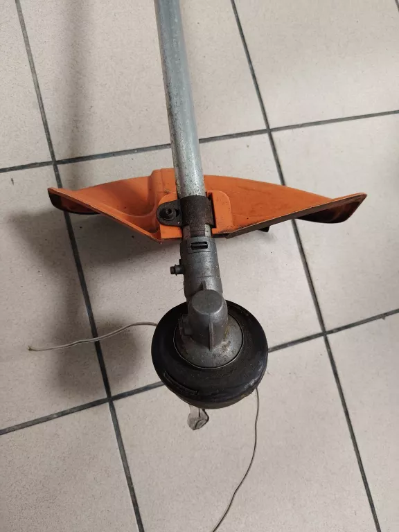 kosa-spalinowa-husqvarna-zawiera-baterie-250685-2006717