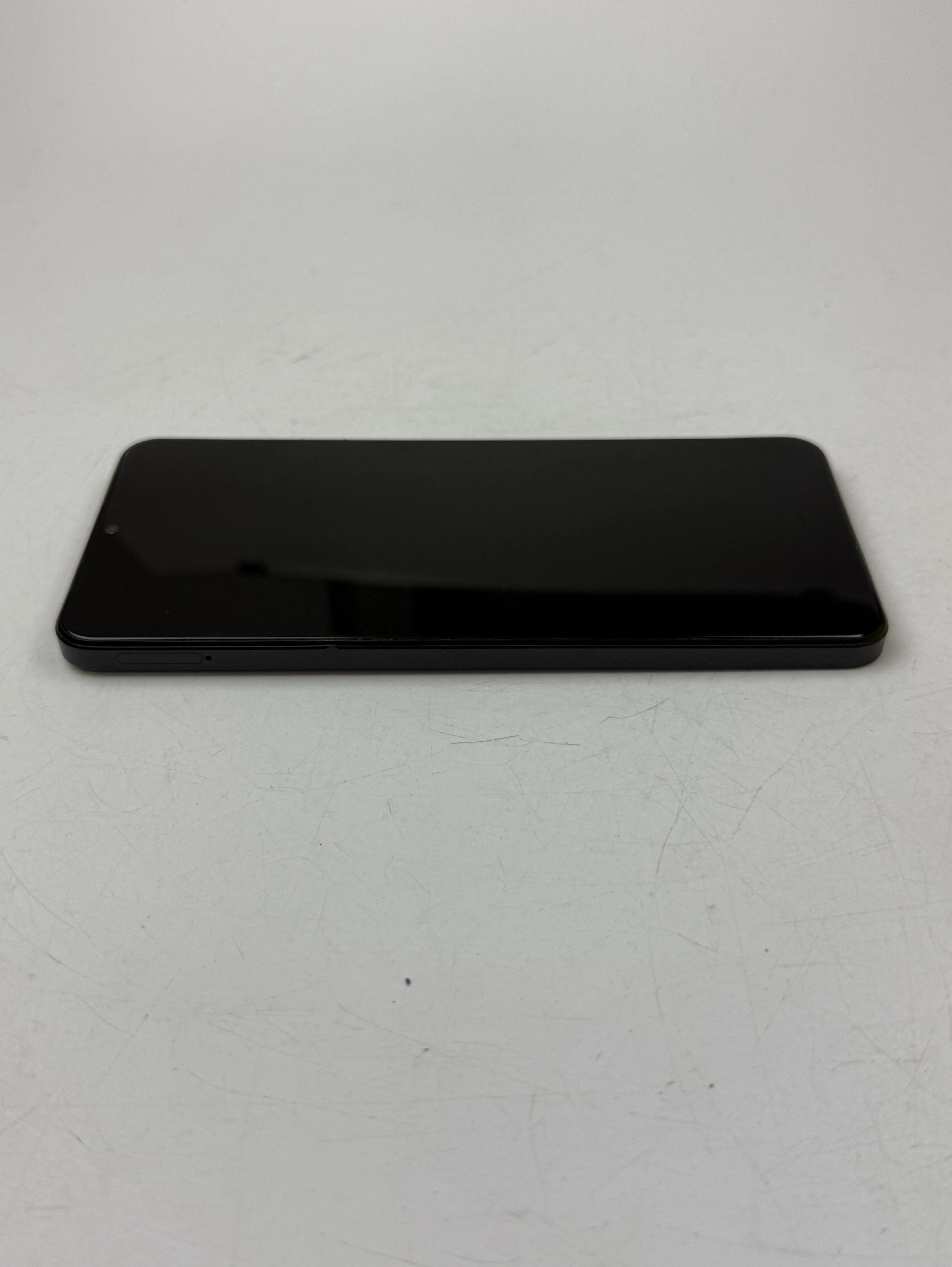 telefon-realme-c53-pud-stan-11323-2