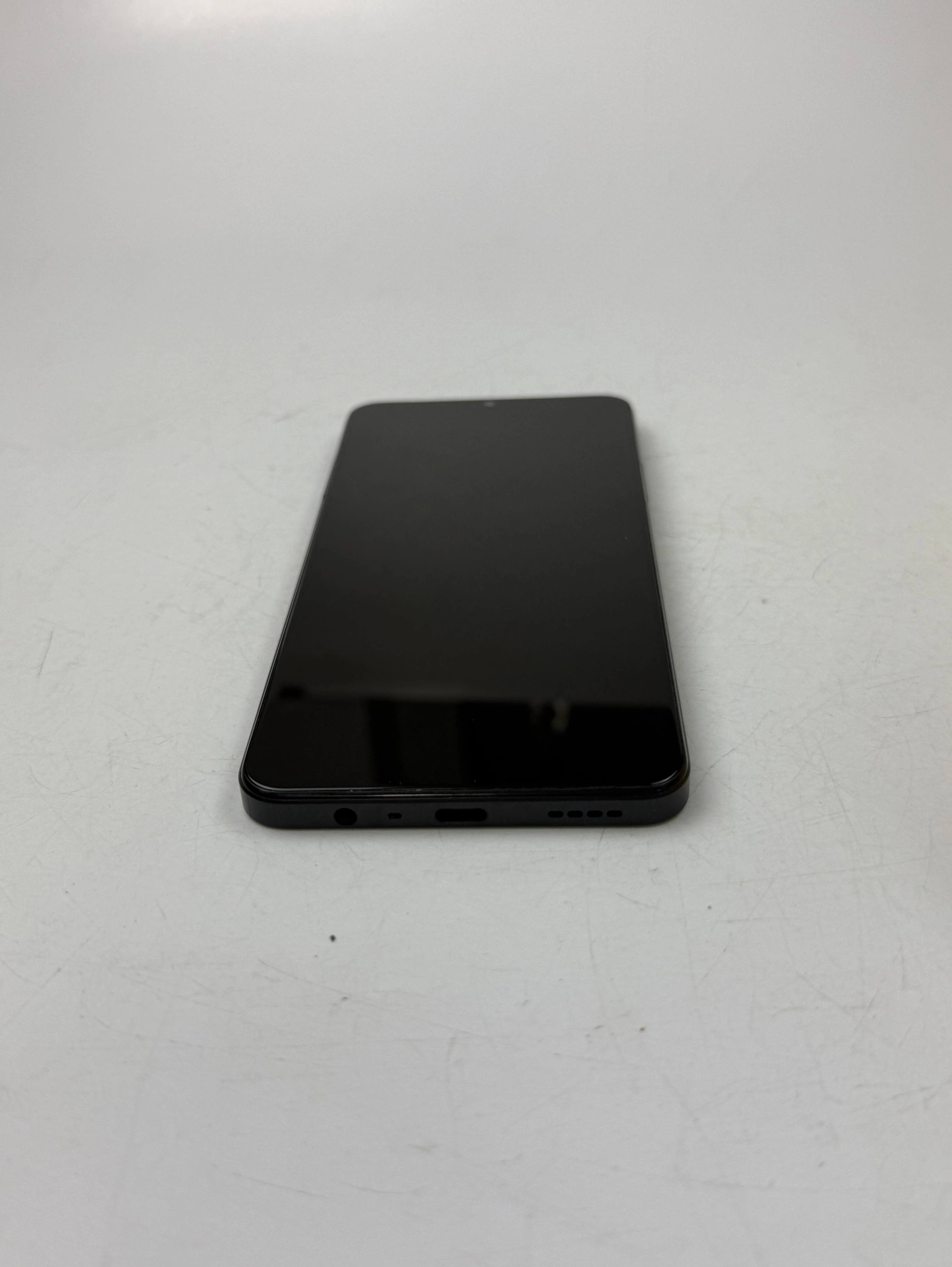 telefon-realme-c53-pud-kod-producenta-rmx3760