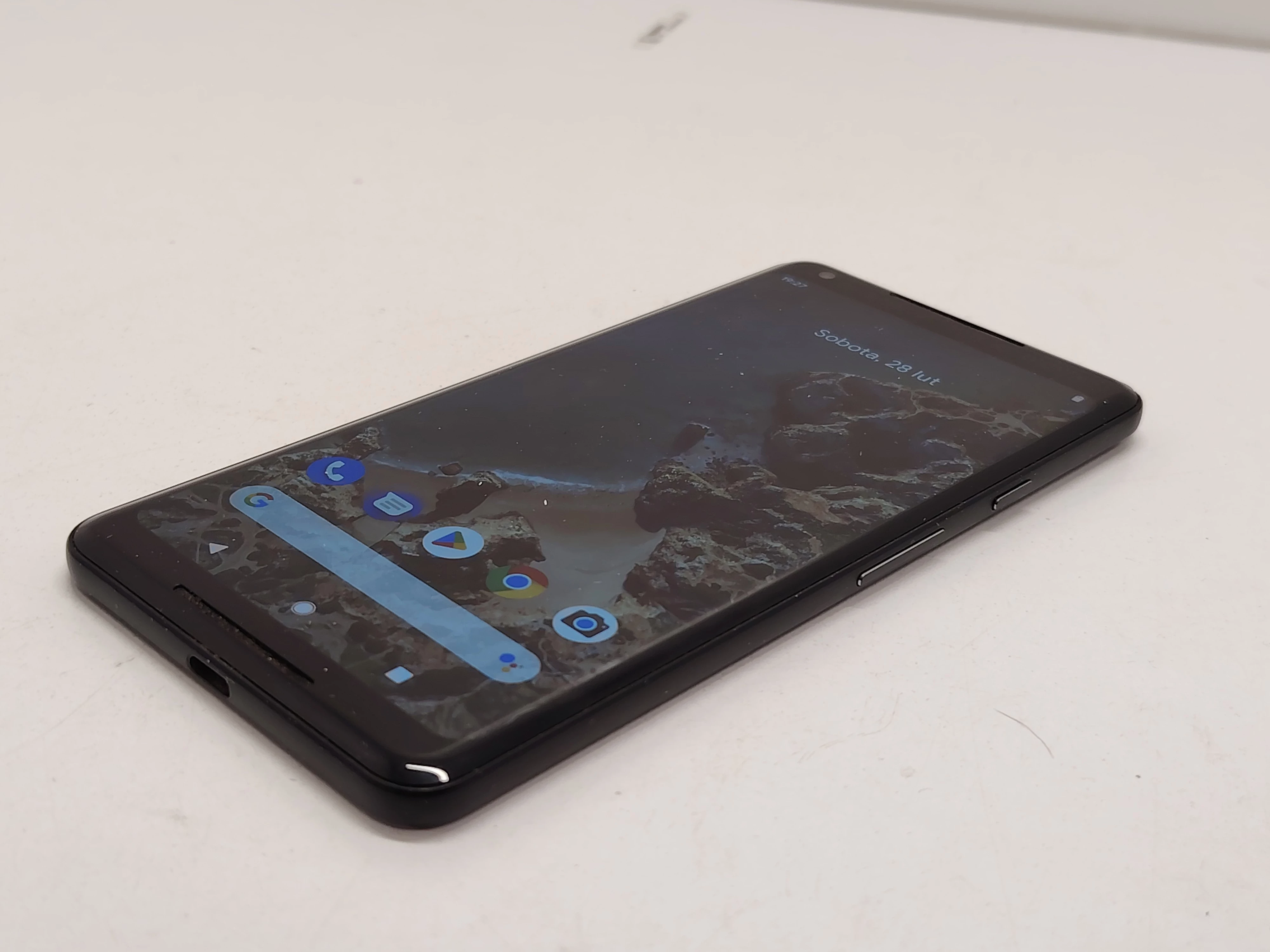 telefon-smartfon-google-pixel-2-xl-wbudowana-pamiec-202869-214189