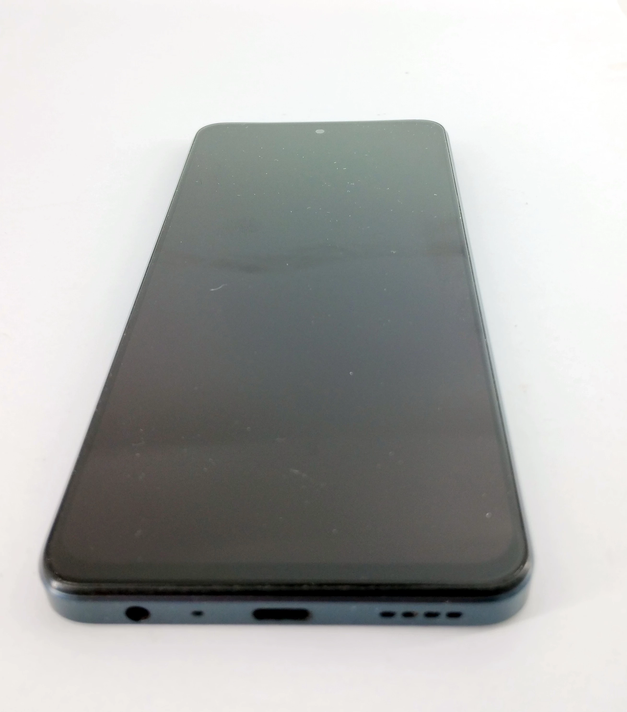 telefon-realme-c55-przekatna-ekranu-672