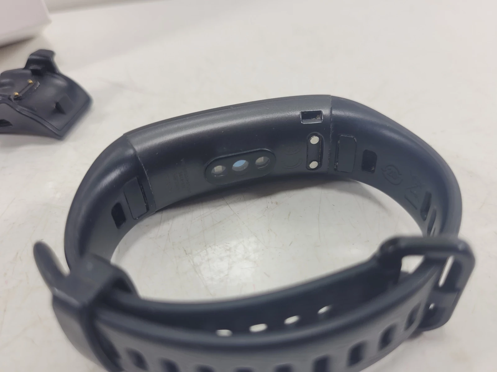 smartband-huawei-band-4-pro-czarny-rodzaj-231461-360437