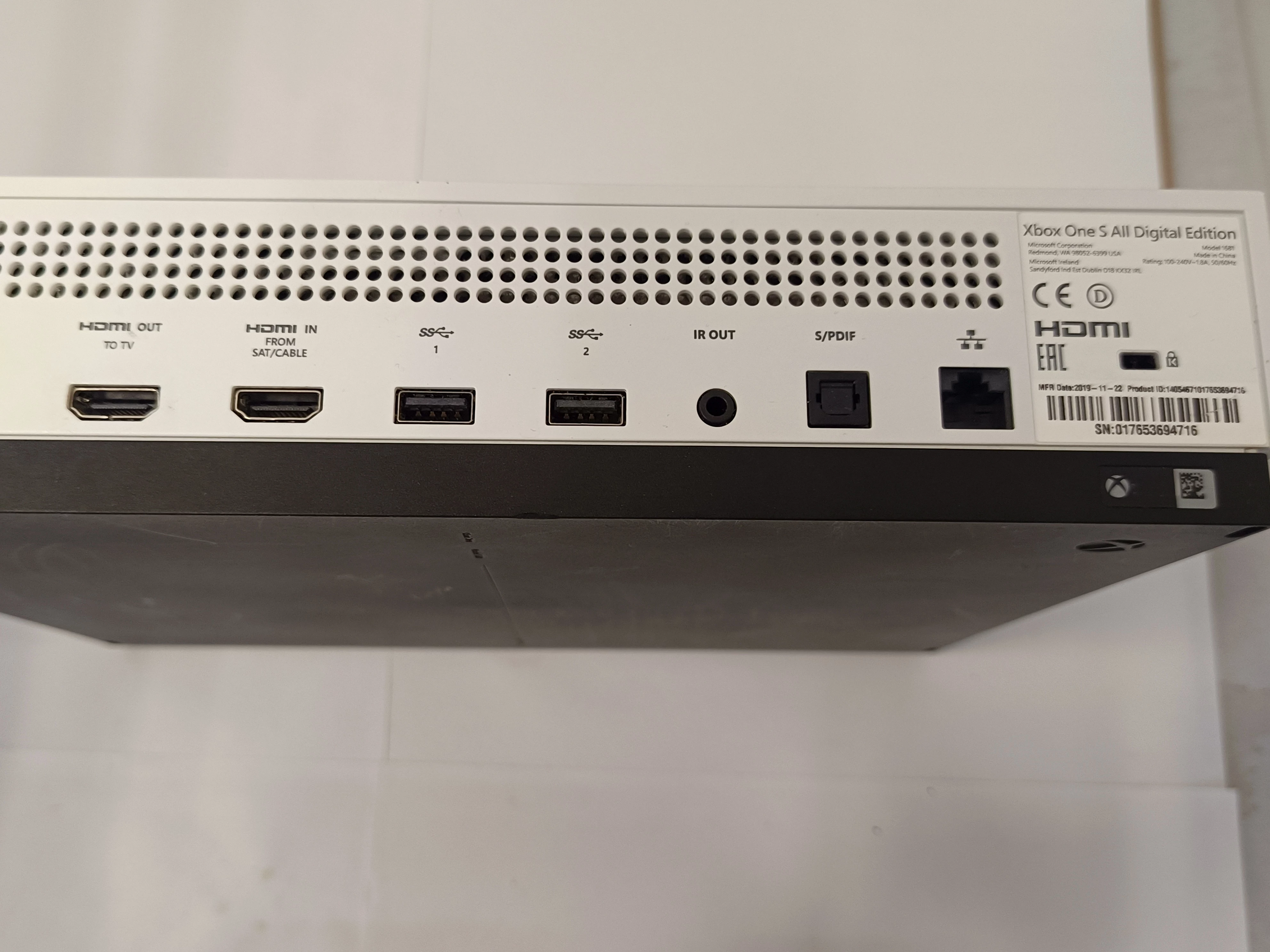 xbox-one-s-1tb-2-pady-liczba-kontrolerow-w-zestawie-205994-225550