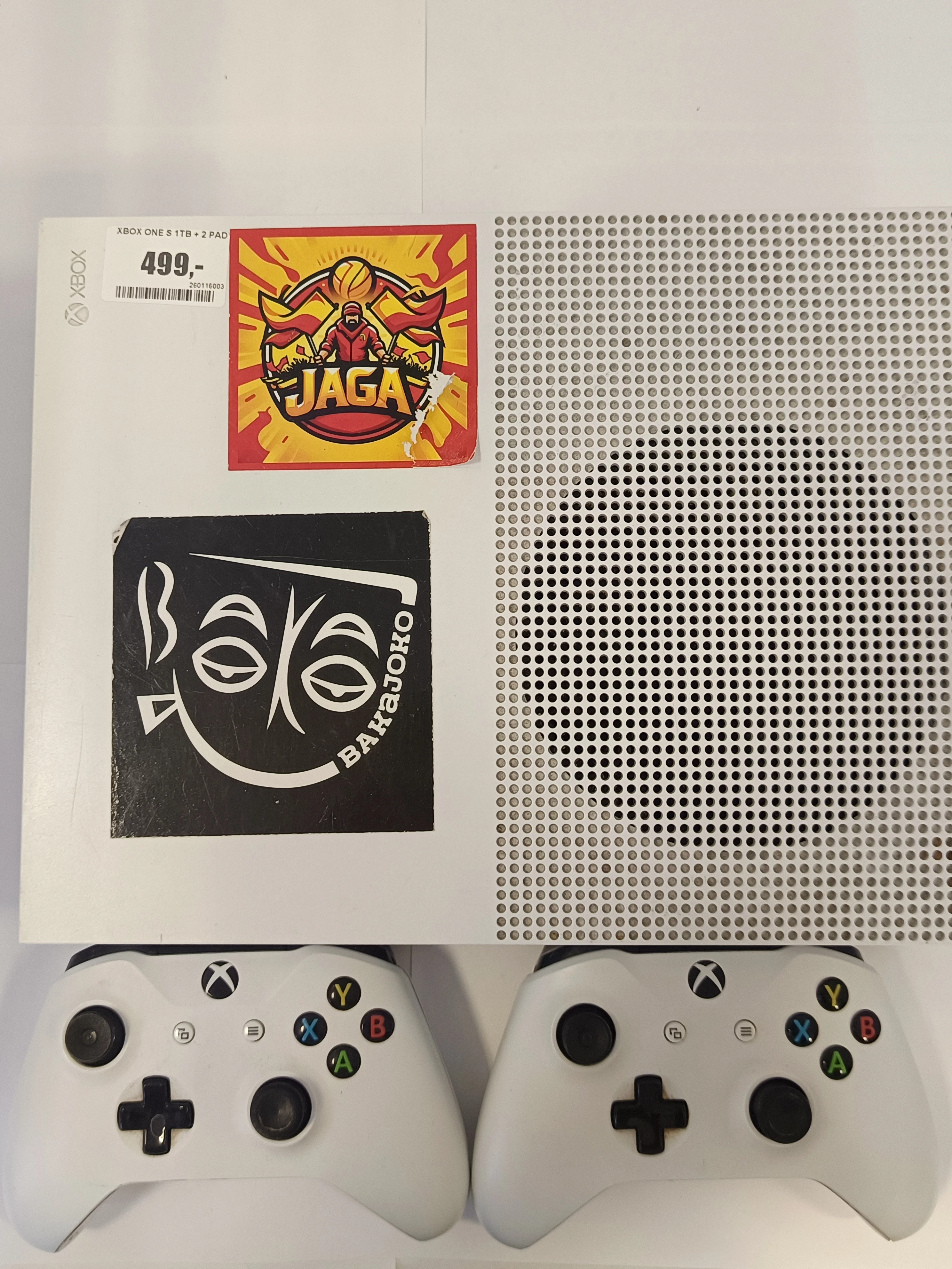 xbox-one-s-1tb-2-pady-wersja-konsoli-130591-2