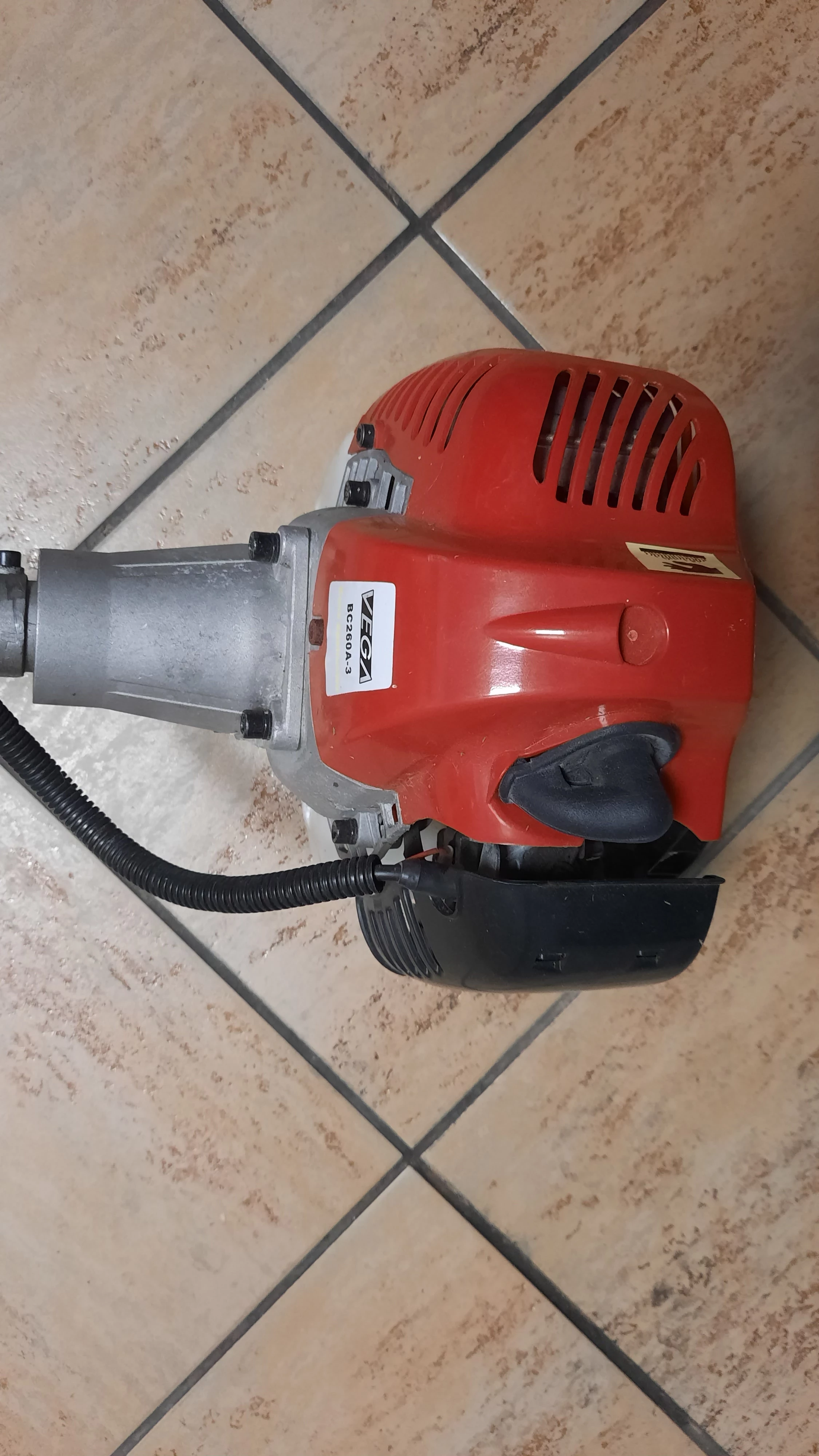 kosa-spalinowa-vega-bc260a-3-ok-1km-07kw-okazja-ean-gtin-637913439209