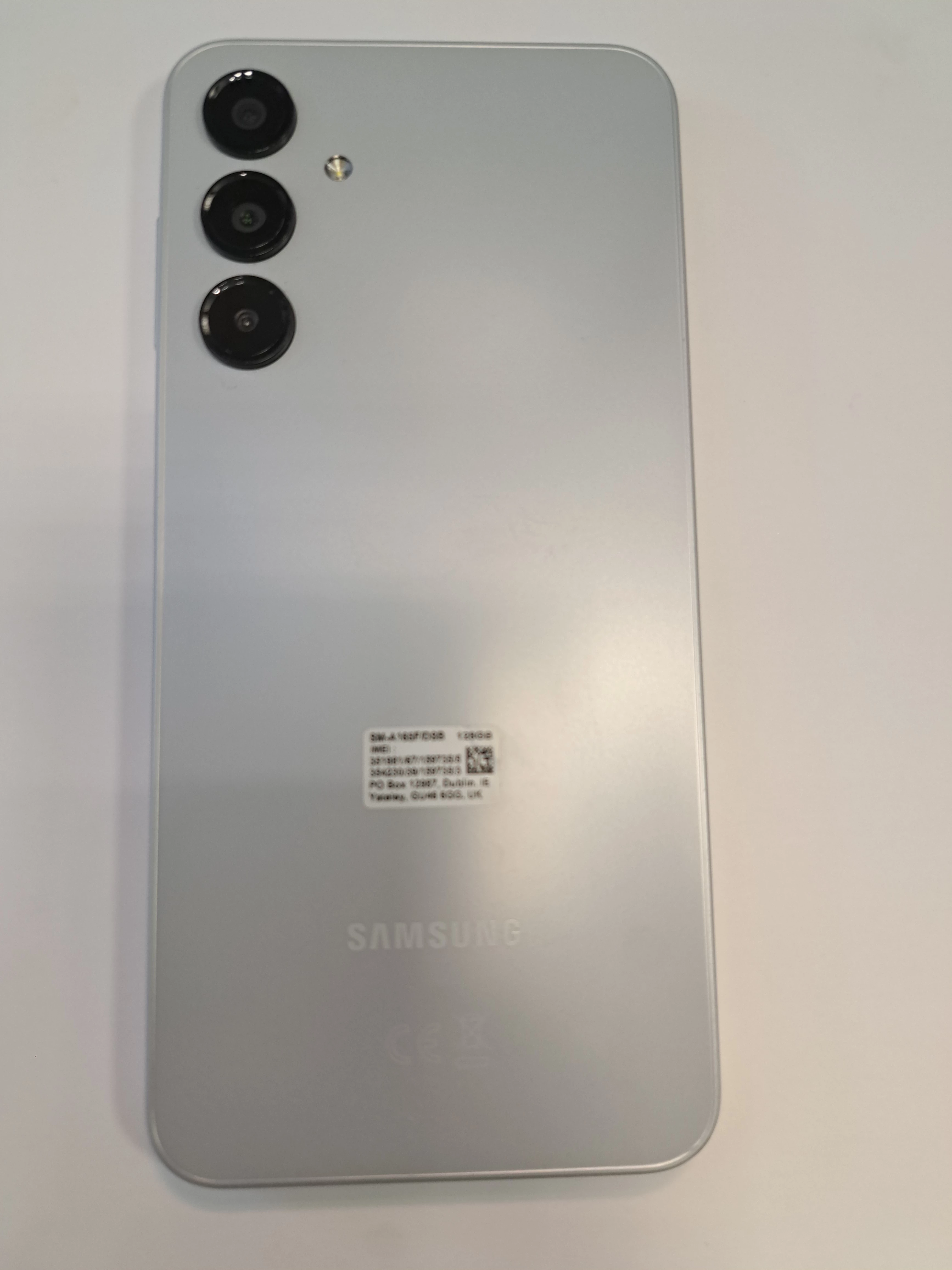 smartfon-samsung-galaxy-a16-stan-11323-2