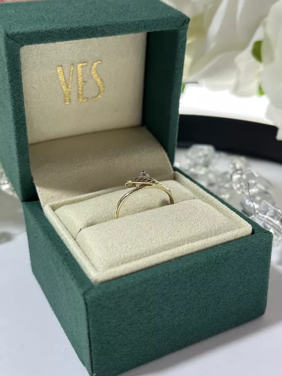 wyrob-jubilerski-uzywany-zloty-pierscionek-129-g-585-stan-11323-2