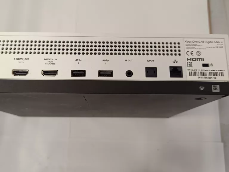 xbox-one-s-1tb-2-pady-liczba-kontrolerow-w-zestawie-205994-225550