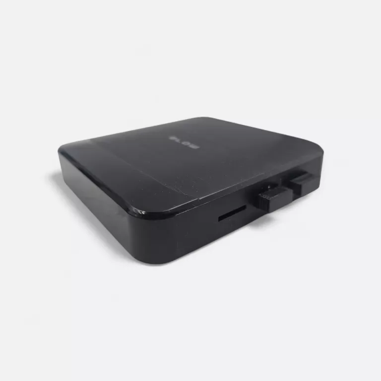 odtwarzacz-multimedialny-blow-v21-4k-wi-fi-16-gb-kod-producenta-77-306