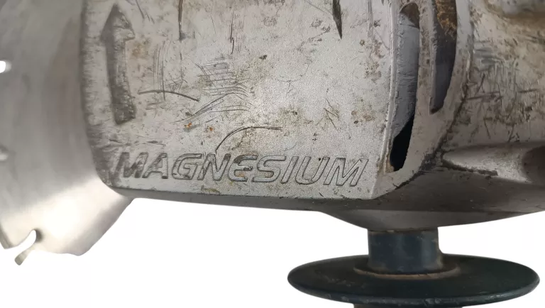 szlifierka-katowa-macallister-o-mocy-2000-stan-11323-2