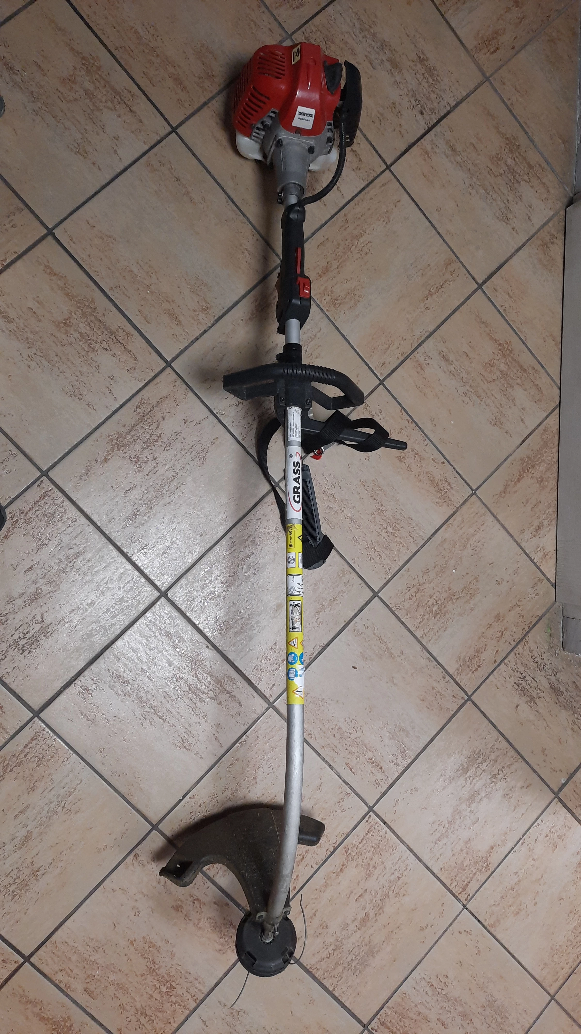 kosa-spalinowa-vega-bc260a-3-ok-1km-07kw-okazja-targowa-102-skoczow