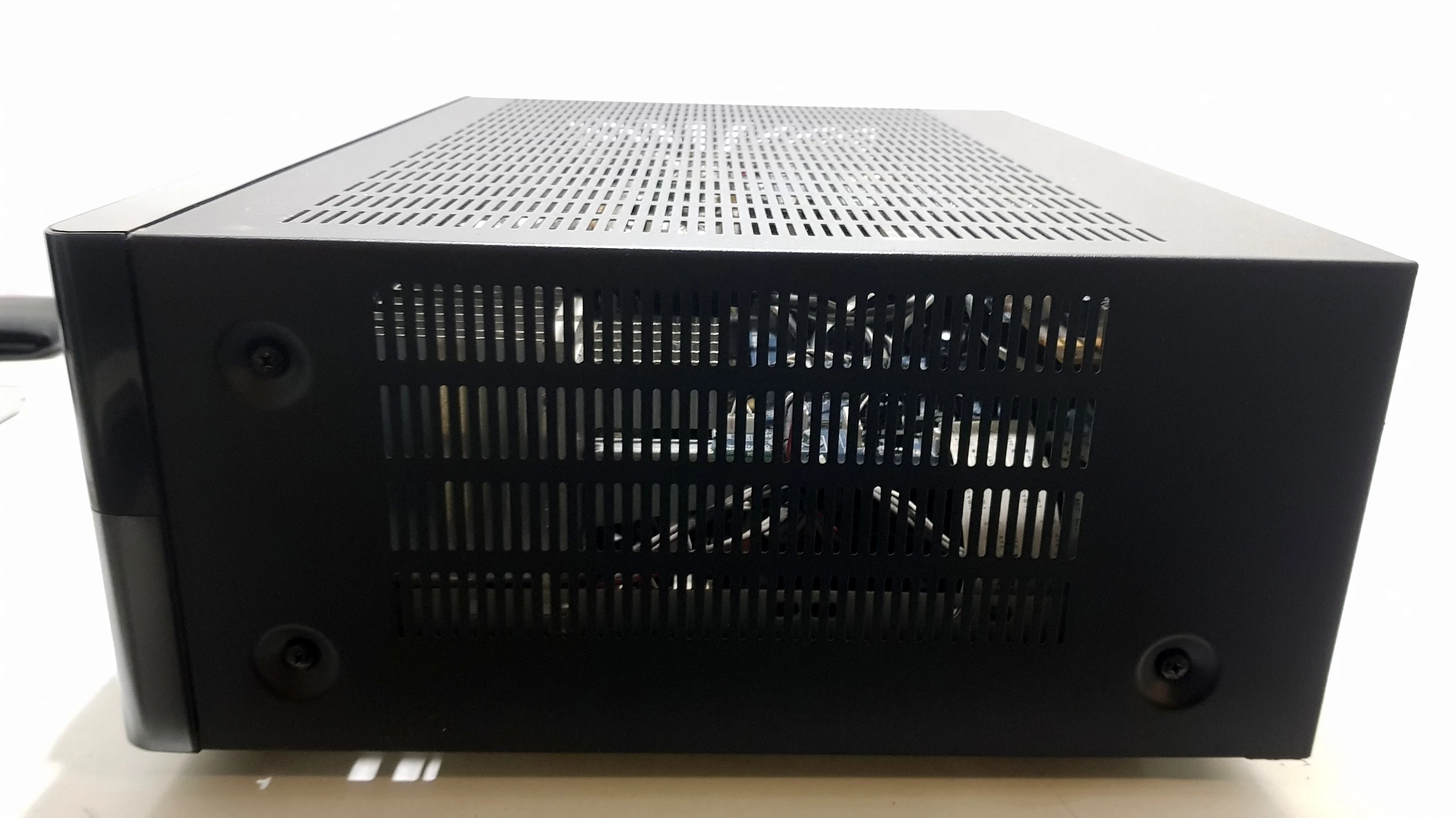 amplituner-harman-kardon-avr-255-stan-bardzo-dobry-system-dzwieku-208026-235158