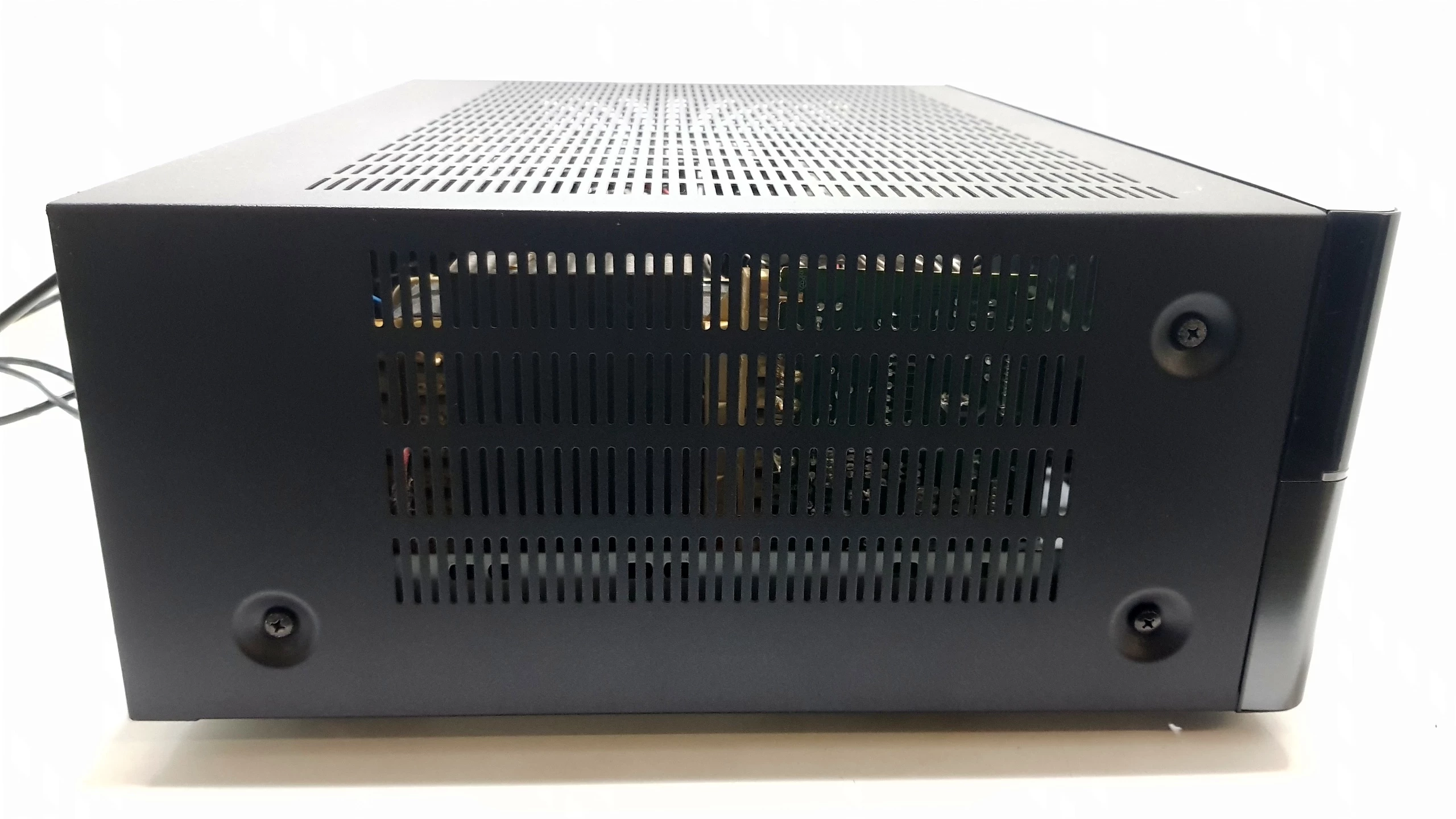 amplituner-harman-kardon-avr-255-stan-bardzo-dobry-kolor-718-1