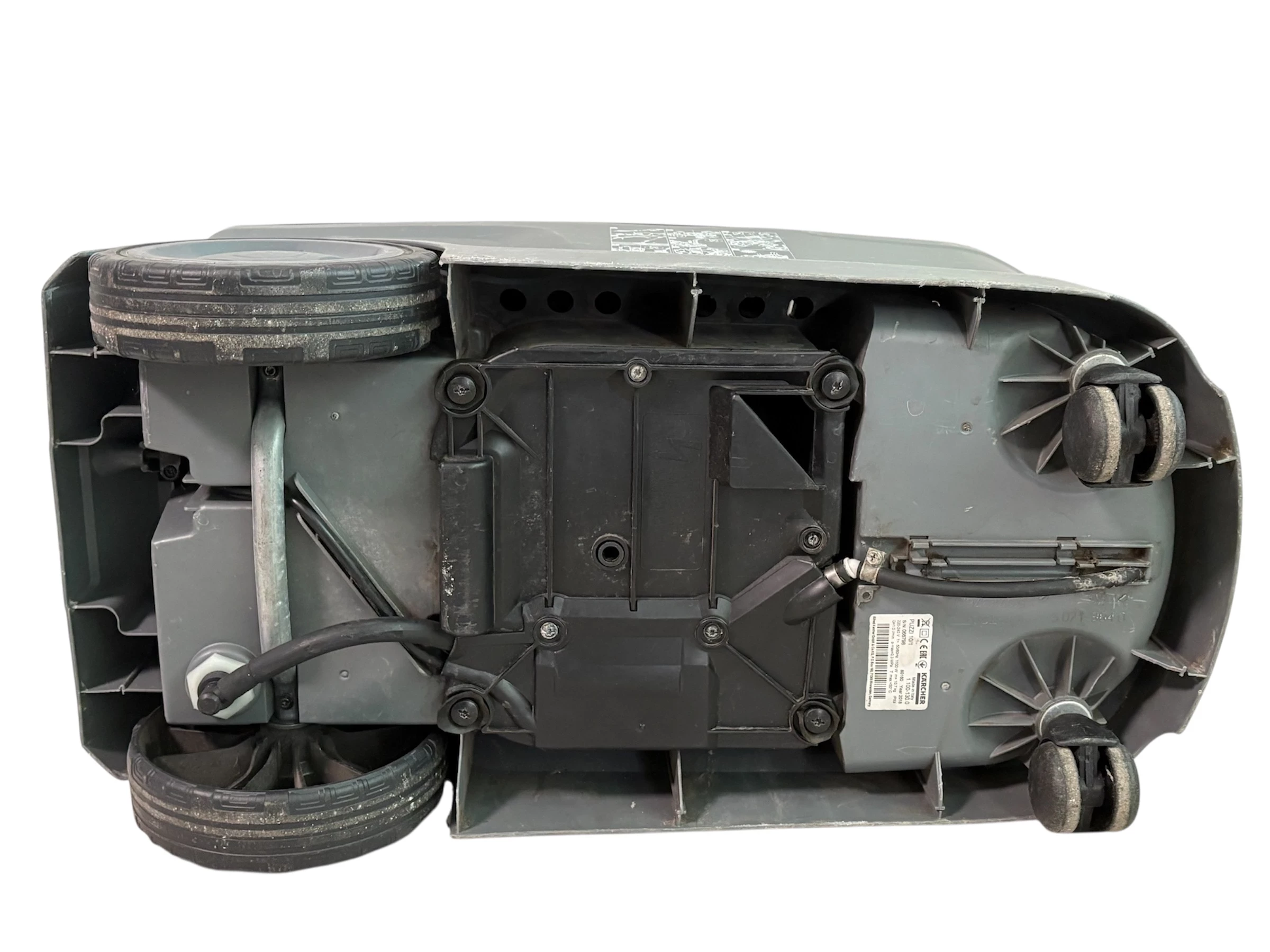 odkurzacz-pioracy-karcher-puzzi-101-1100-1300-1100w-dysza-zasieg-pracy-1550