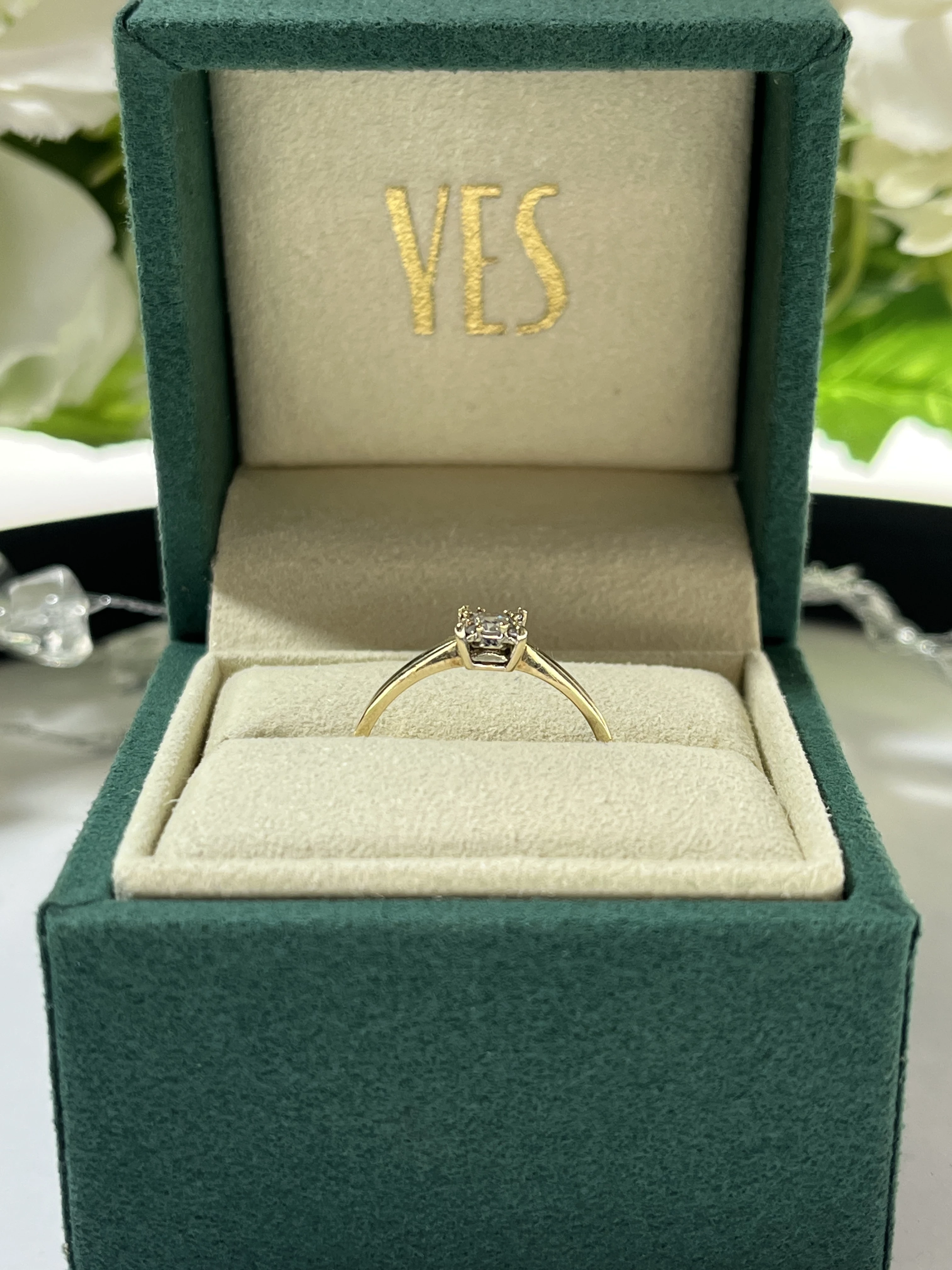 wyrob-jubilerski-uzywany-zloty-pierscionek-142-g-585-ean-gtin-5905868202366