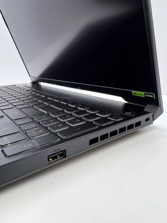 laptop-asus-tug-gaming-f16-fx607v-sliczny-2025-rok-przekatna-ekranu-1600
