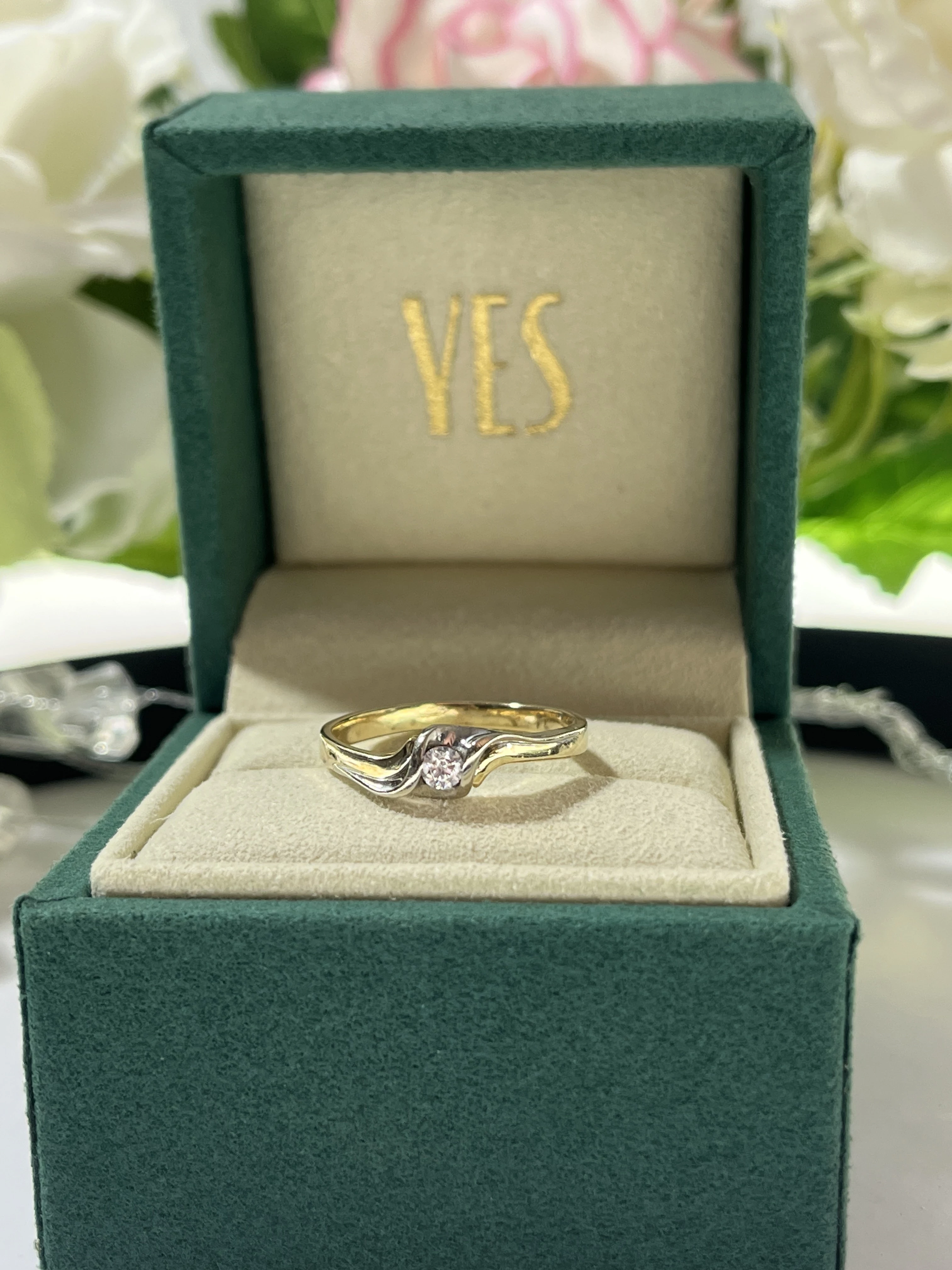 wyrob-jubilerski-uzywany-zloty-pierscionek-246-g-585-material-15835-2