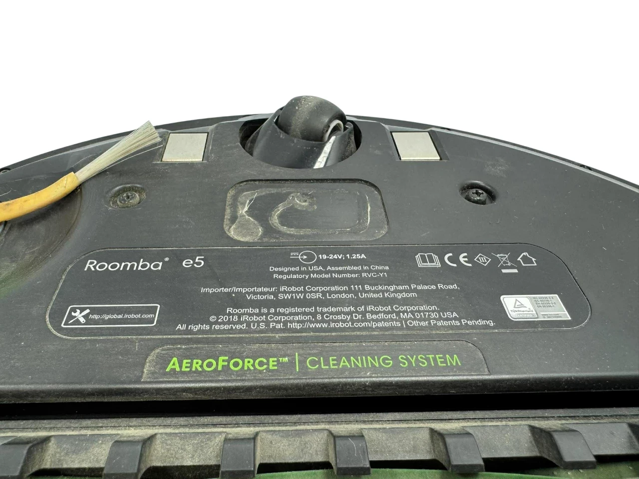 robot-sprzatajacy-irobot-roomba-e5-czarny-typ-akumulatora-205622-223998