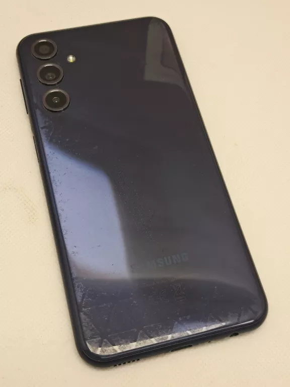 telefon-samsung-galaxy-m34-przekatna-ekranu-650