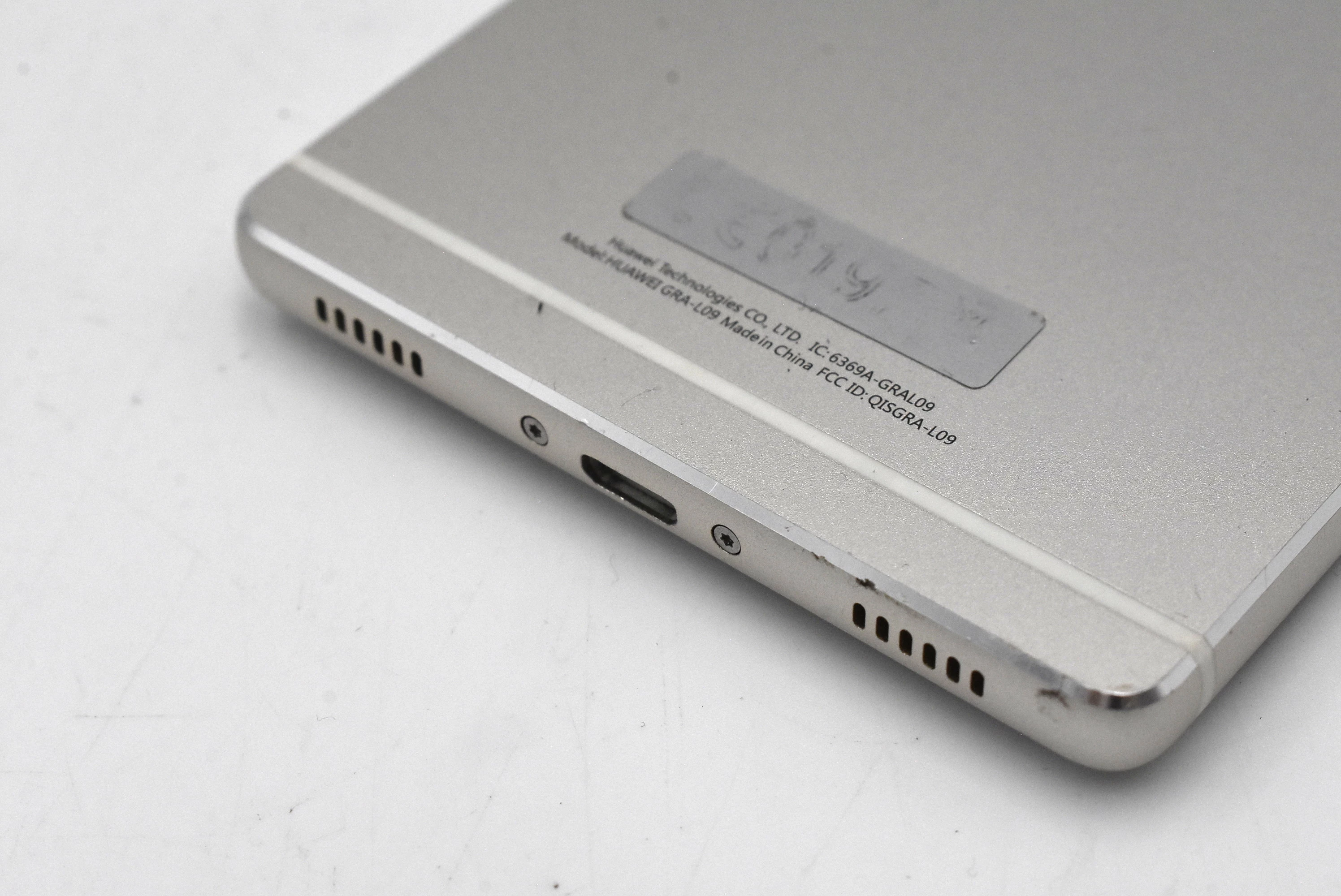 telefon-huawei-p8-3gb16gb-stan-11323-2