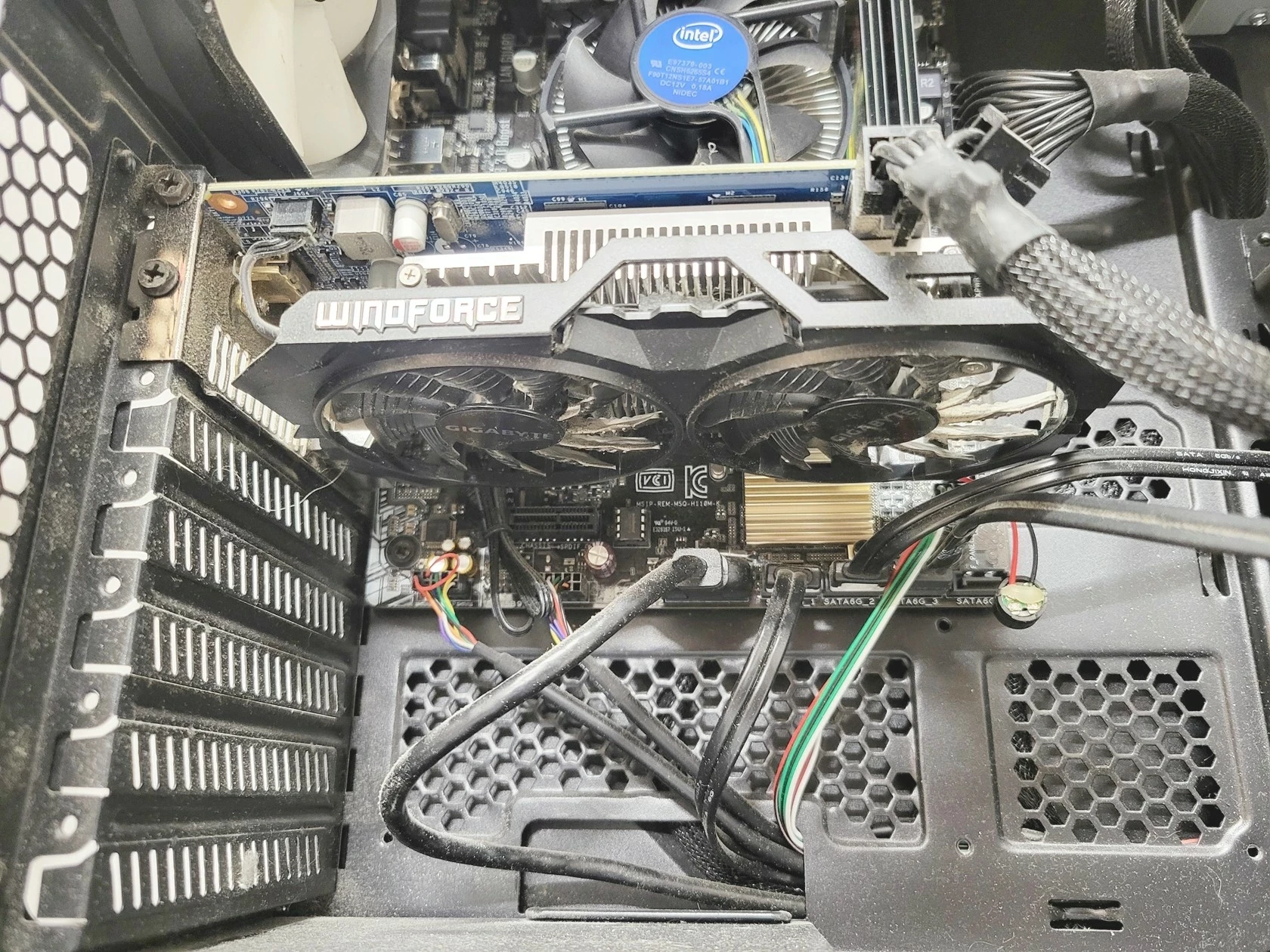 komputer-stacjonarny-i3-6100-8-ram-1tb-hdd-gtx-750-ti-wielkosc-pamieci-ram-200941-2185