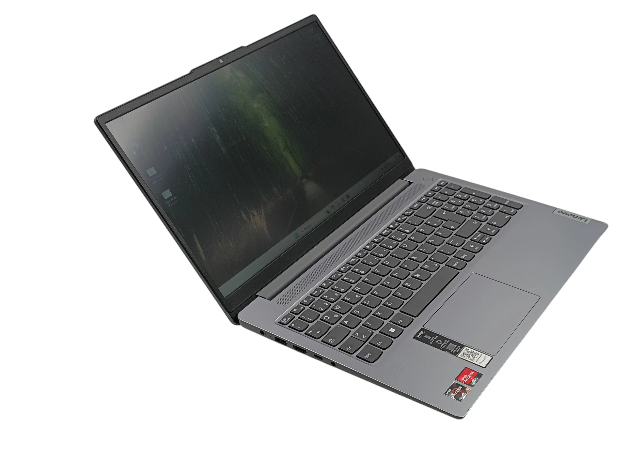 laptop-ideapad-slim-3-15amn8-ryzen-5-7520u-8512gb-ssd-amd-radeon-610m-seria-procesora-4366-293009