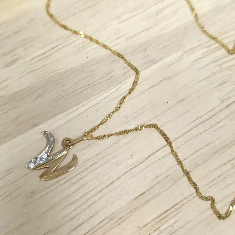 sliczny-zloty-lancuszek-z-literka-w-pr585-splot-2208-5