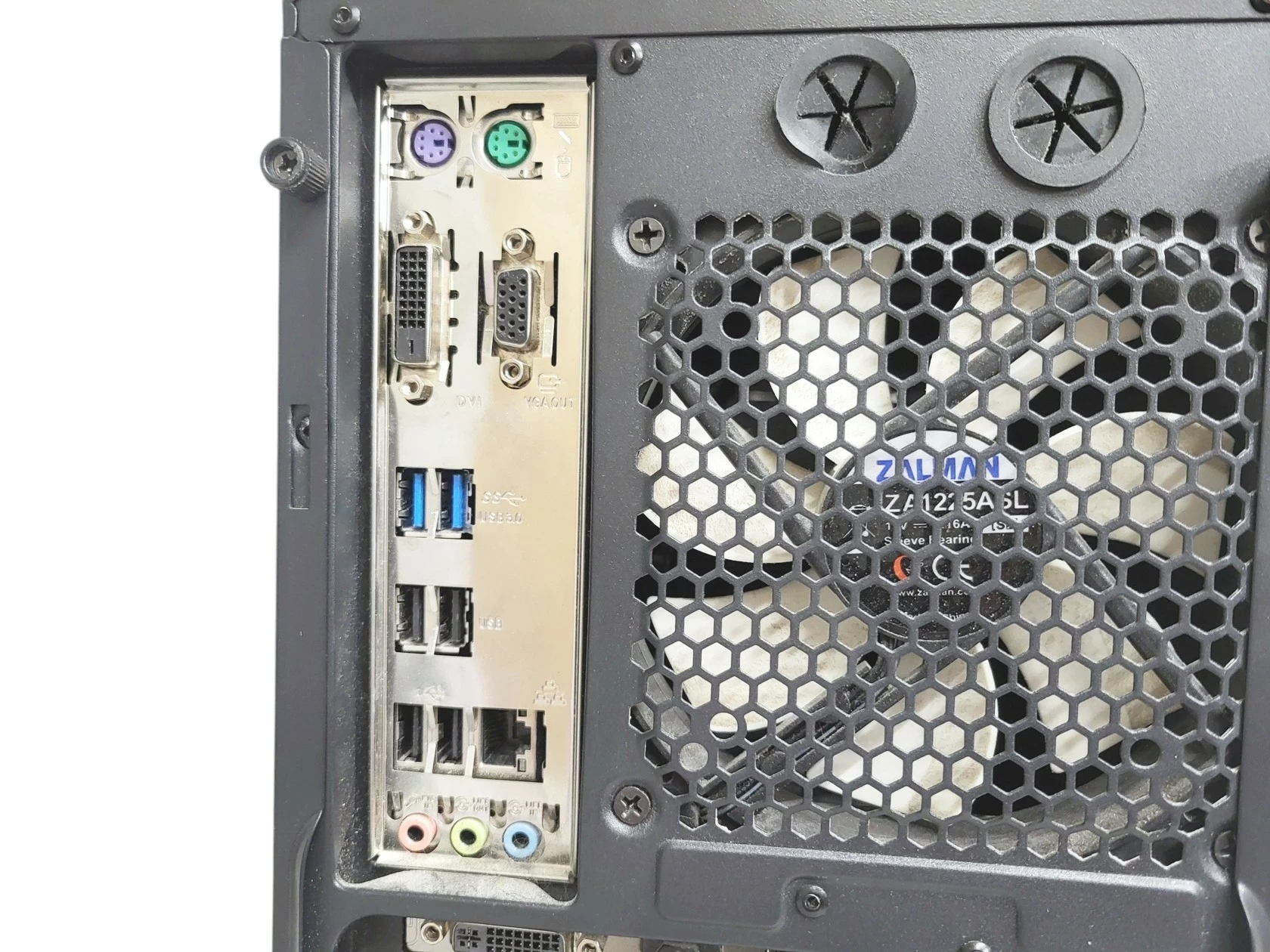 komputer-stacjonarny-i3-6100-8-ram-1tb-hdd-gtx-750-ti-liczba-rdzeni-procesora-4329-2