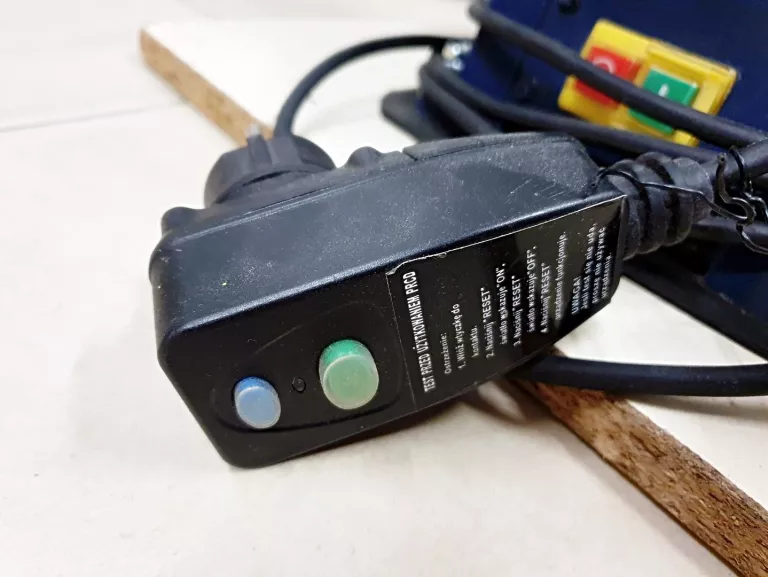 szlifierka-z-ostrzalka-macallister-mbg150200tm-kod-producenta-mbgp150b