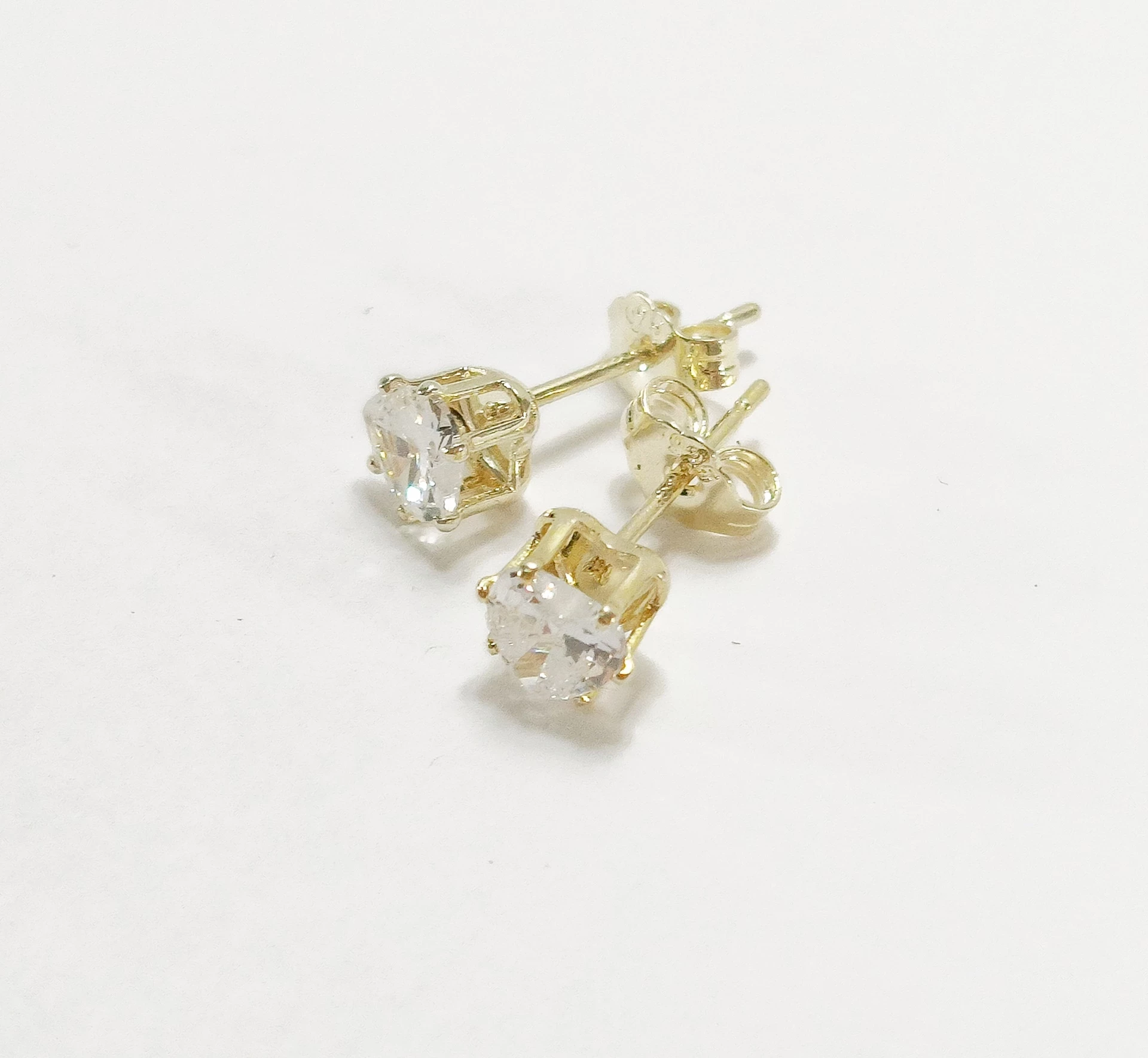 delikatne-srebrne-kolczyki-serca-p925-rodzaj-2205-2