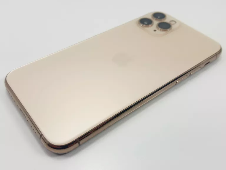 telefon-iphone-11-pro-64gb-67-baterii-kod-producenta-mwc52pma