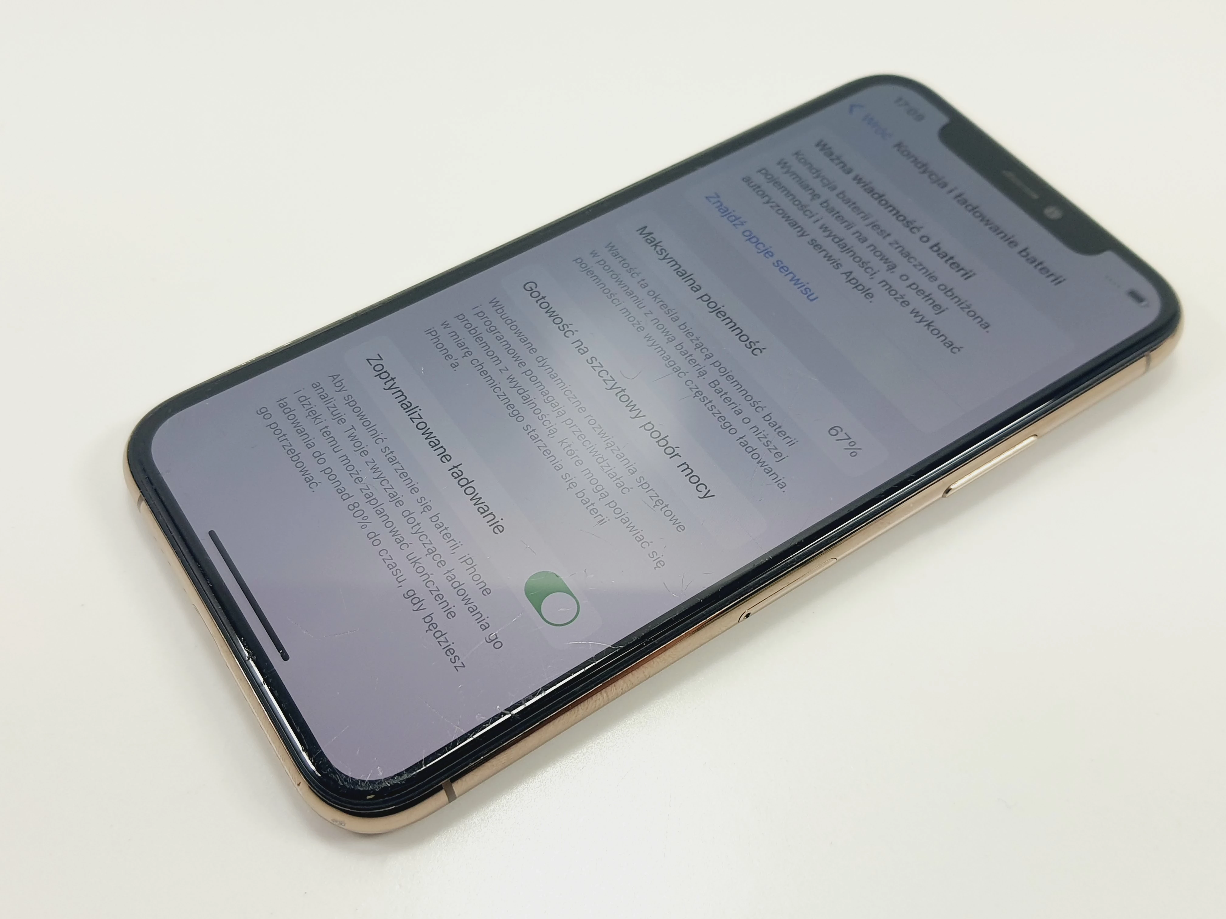 telefon-iphone-11-pro-64gb-67-baterii-przekatna-ekranu-580